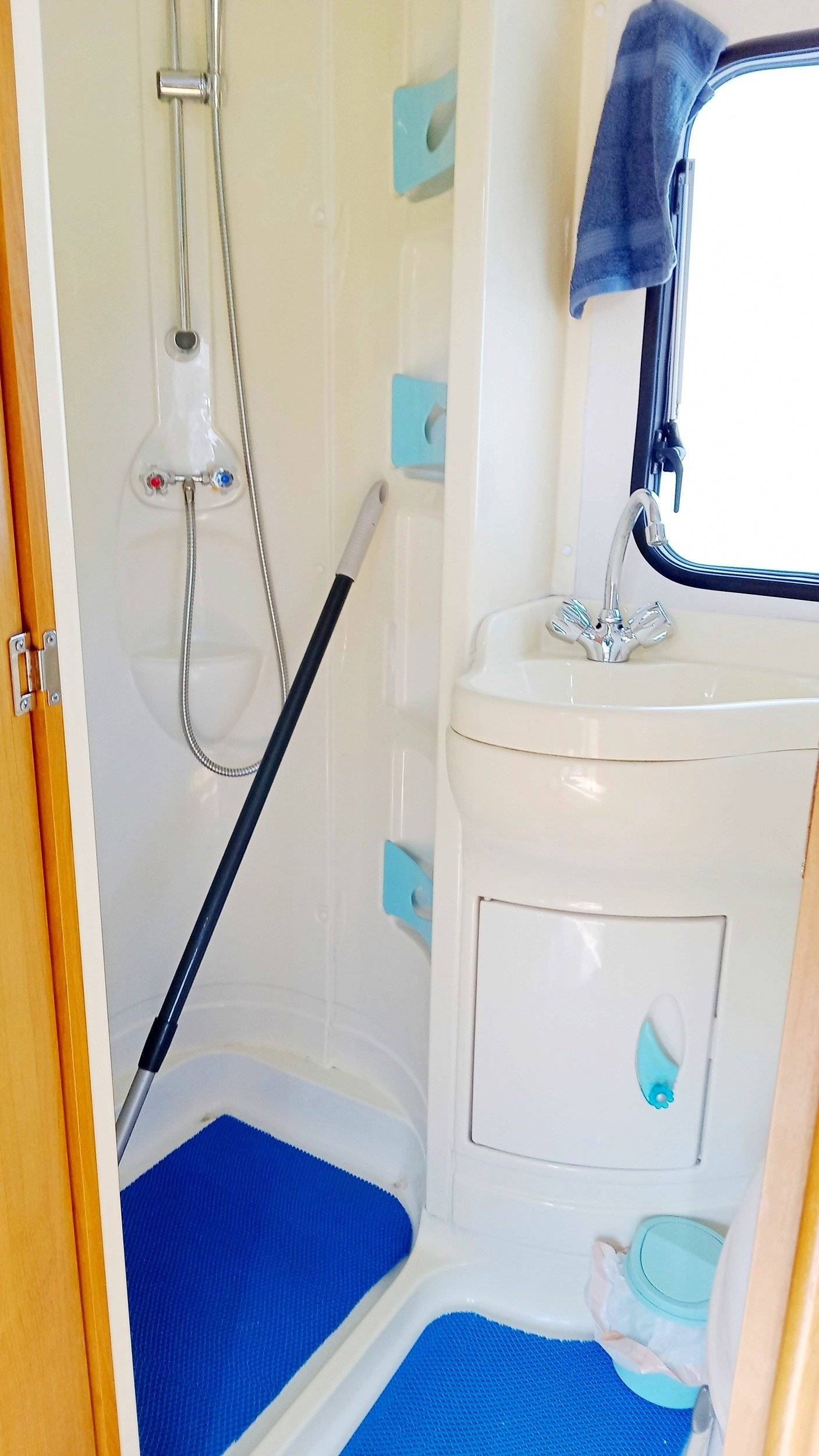 C.I. C.I. carioca 20