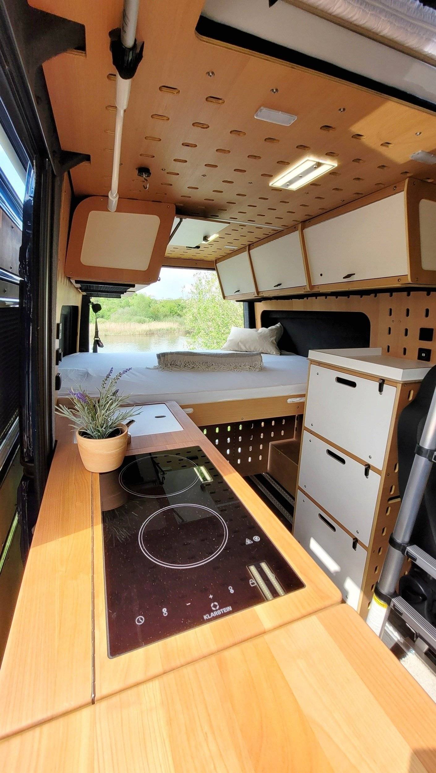 Kitchen  - Yescapa