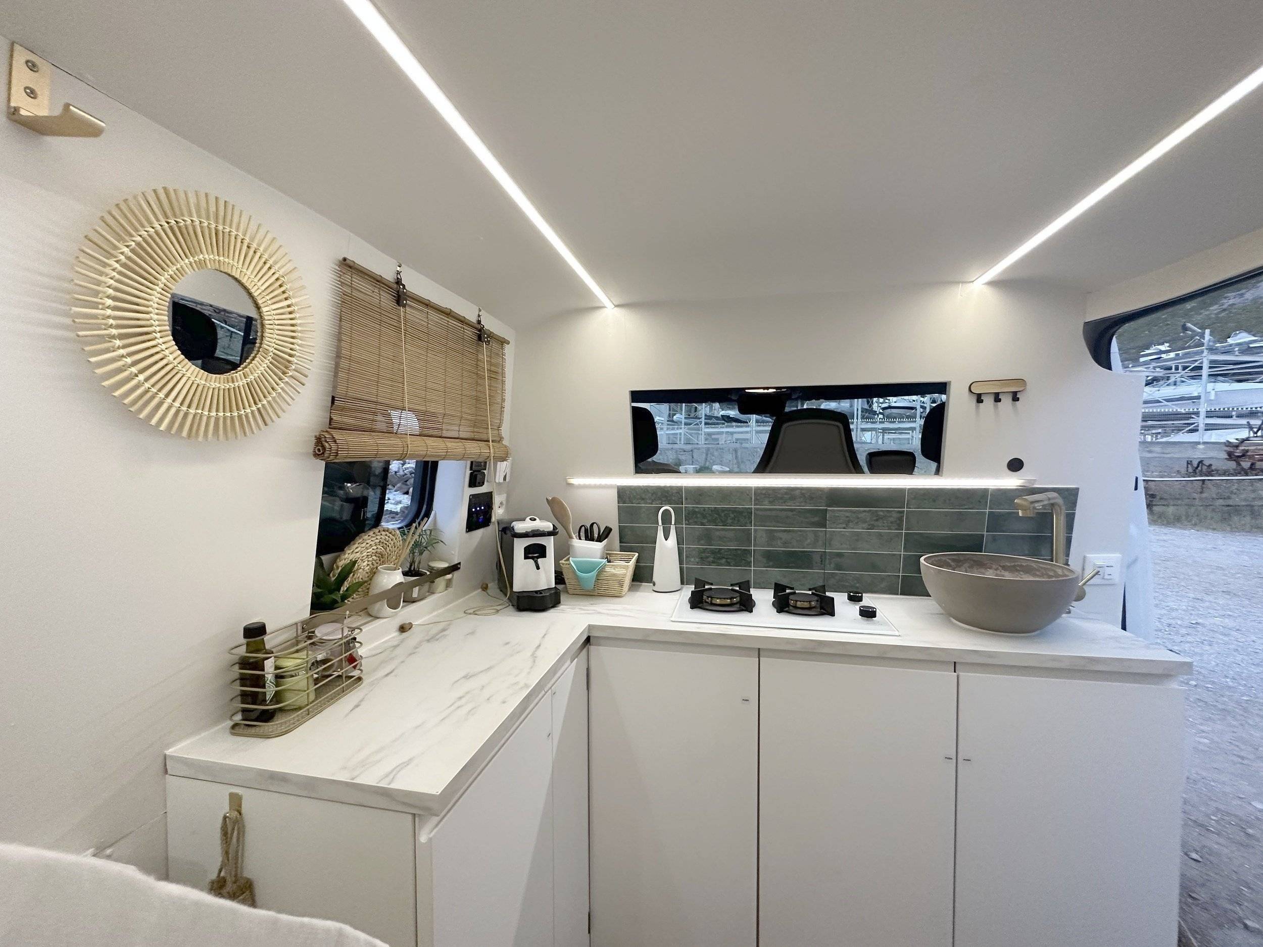 Kitchen Renault - Yescapa