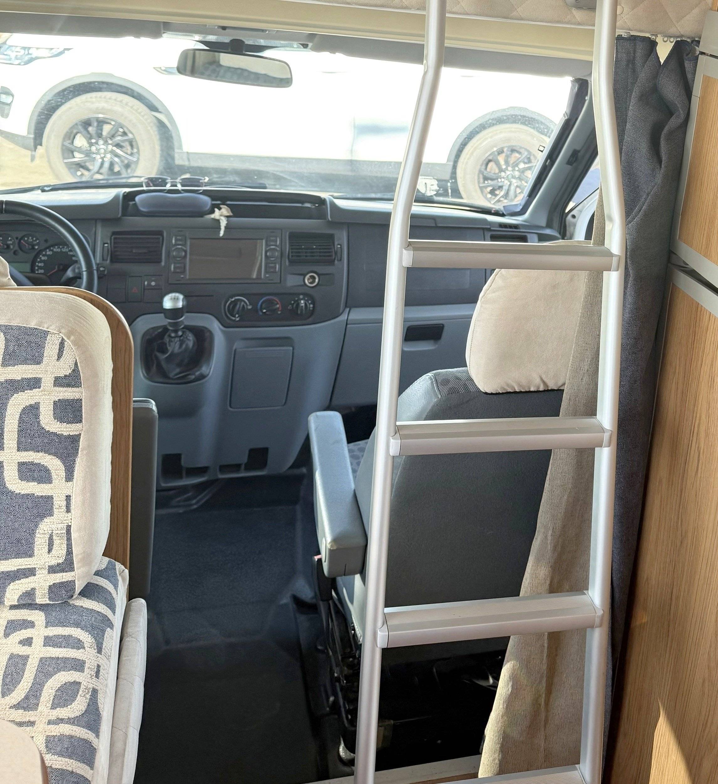 3 C Cartier/Brisebras Ford