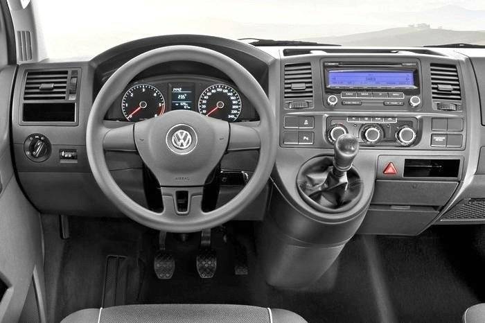 Volkswagen T5 2,5 l 102 ch