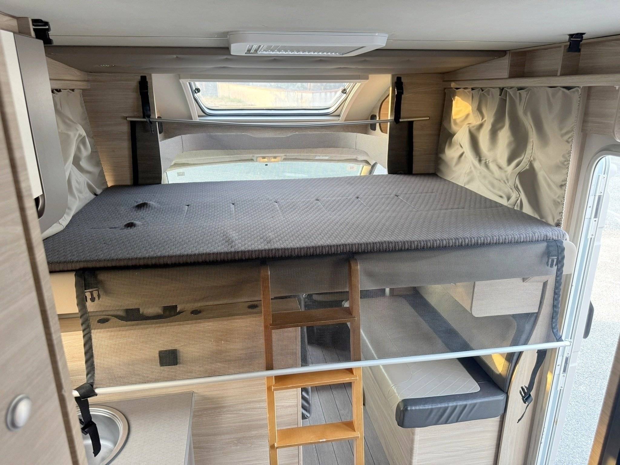 llits Fiat Ducato 2,2 l Multijet 130 ch. - Yescapa