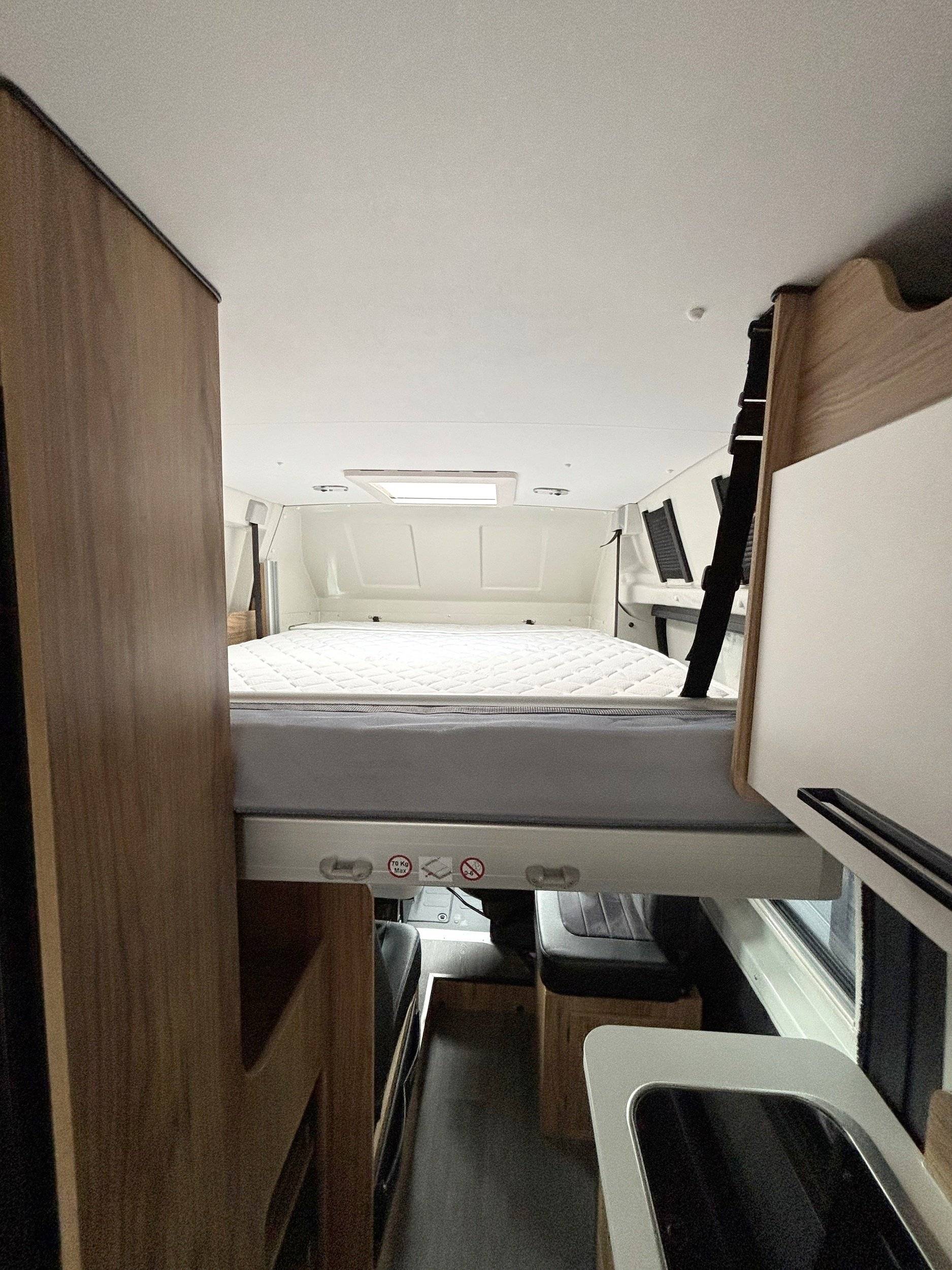 Font Vendôme terra van