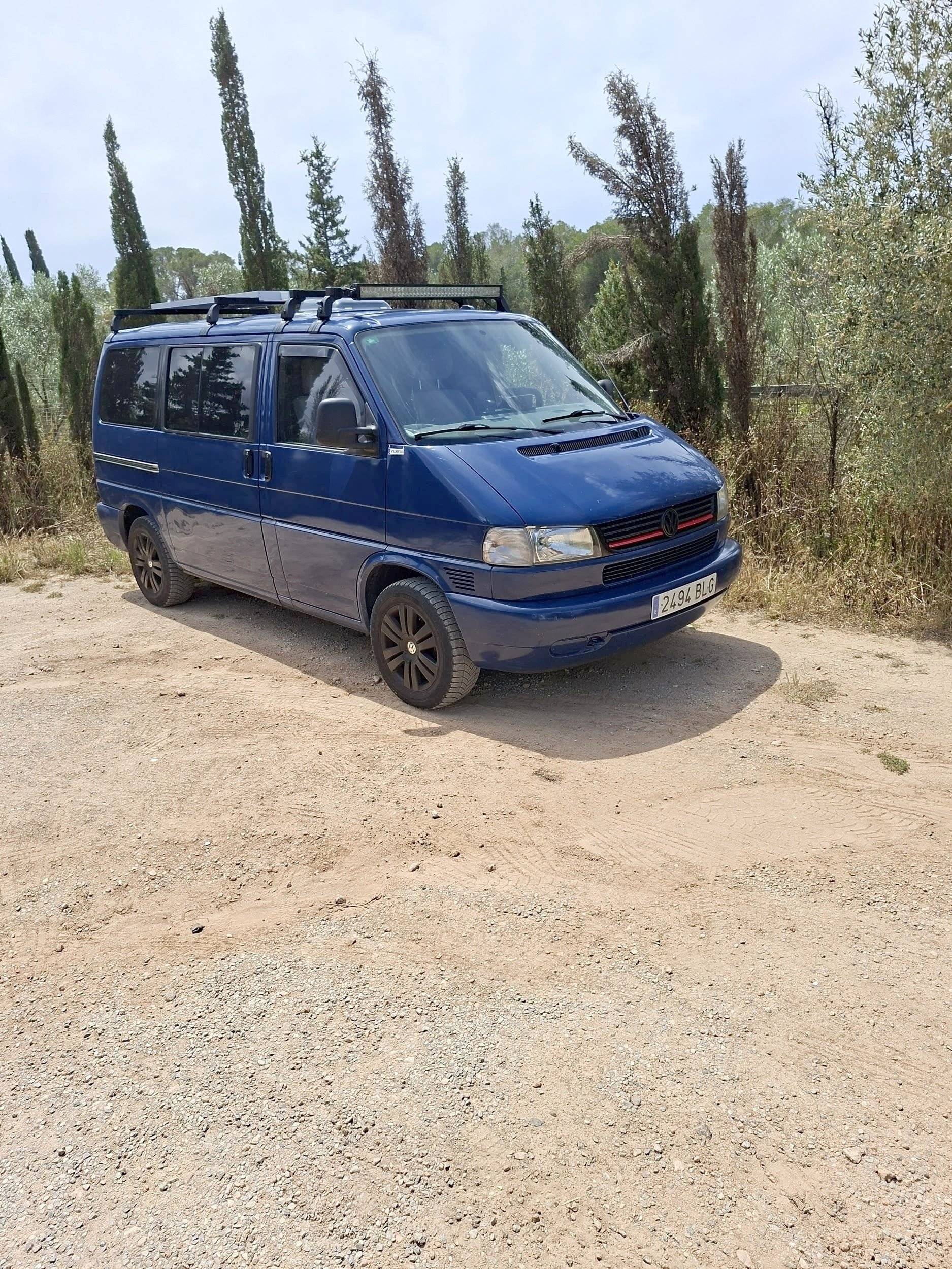 Volkswagen T5 2,5 l 102 ch