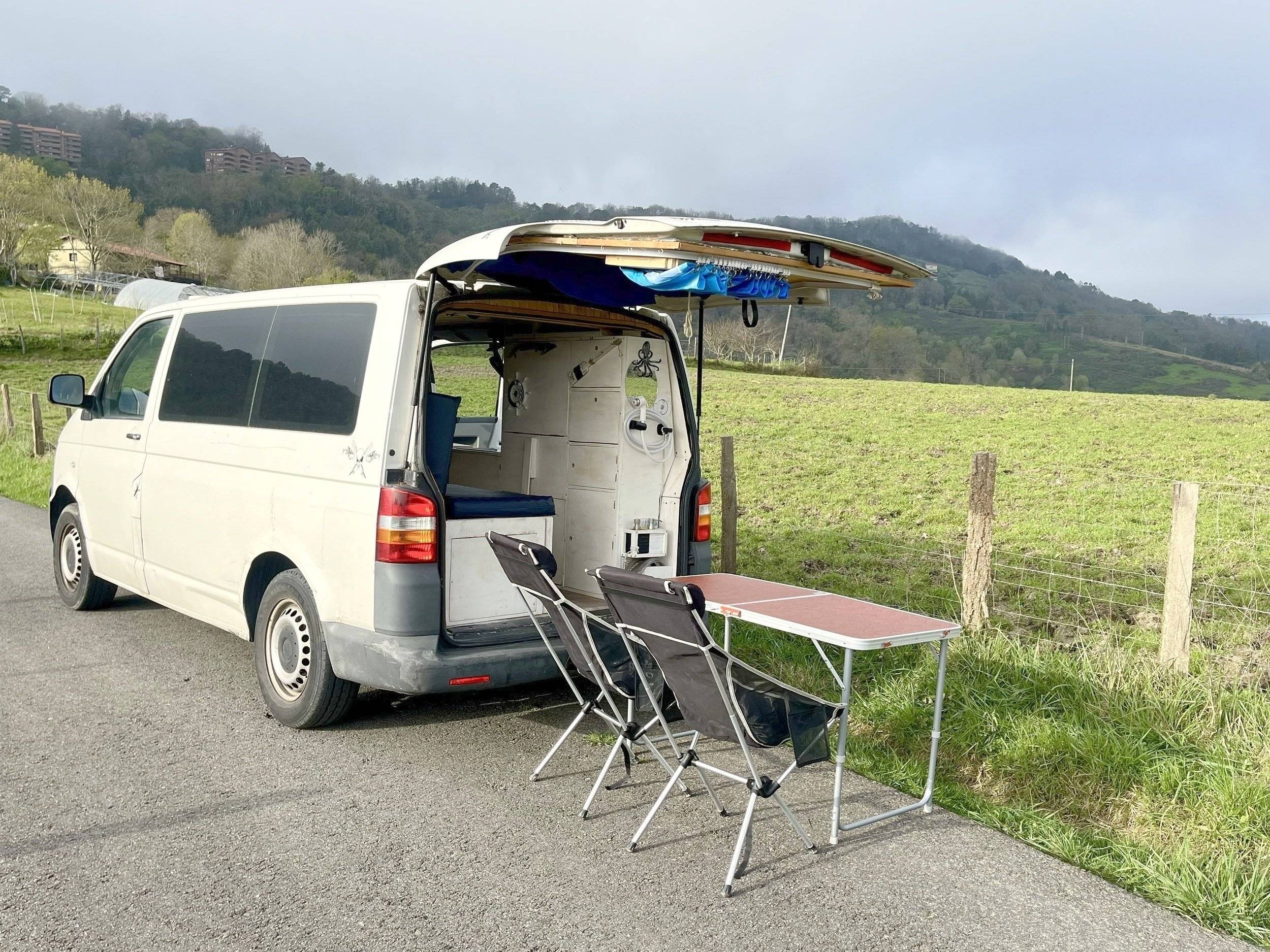 Volkswagen T5 2,5 l 130 ch