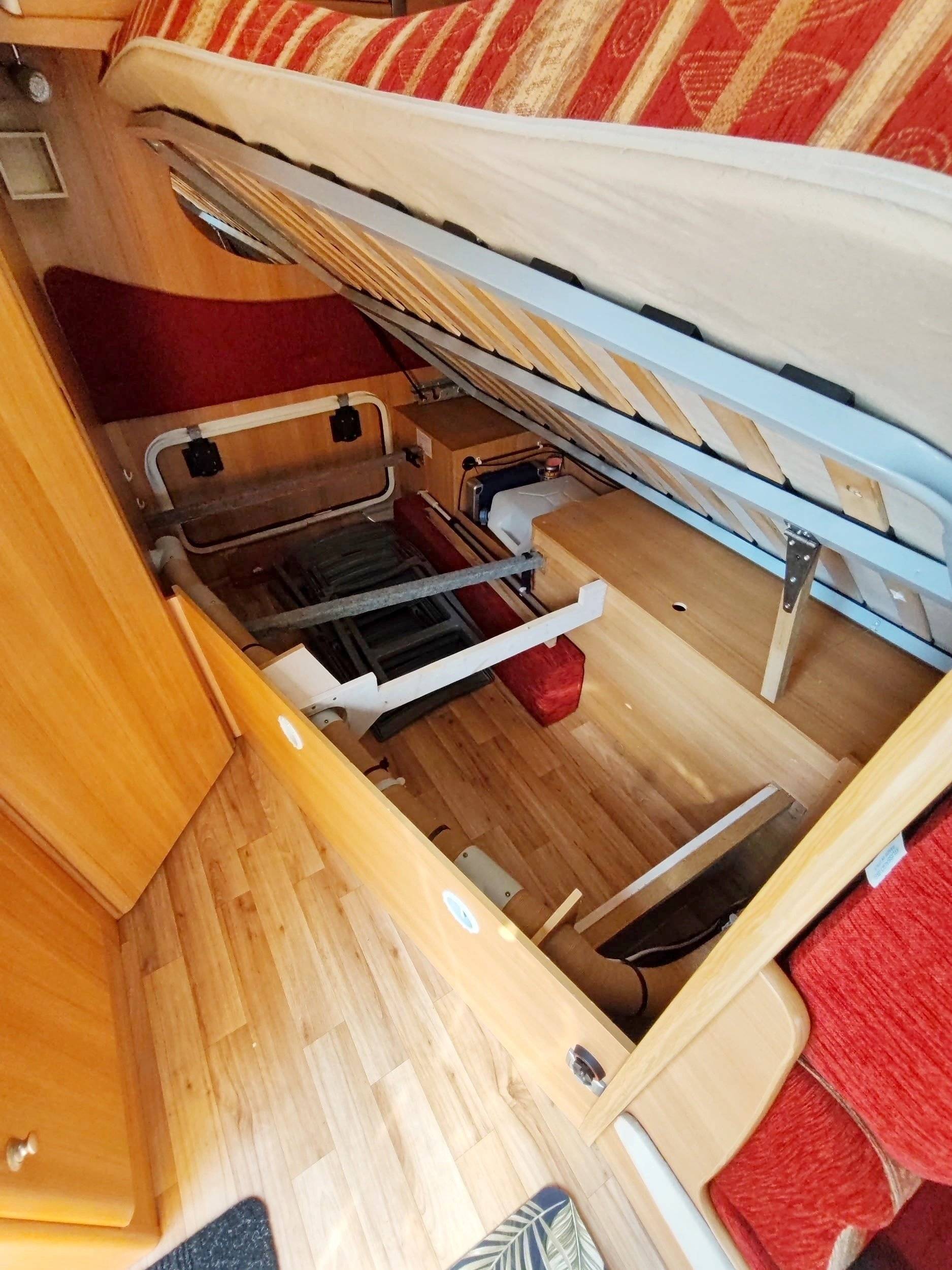 Challenger Transit 2,2 l 140 ch