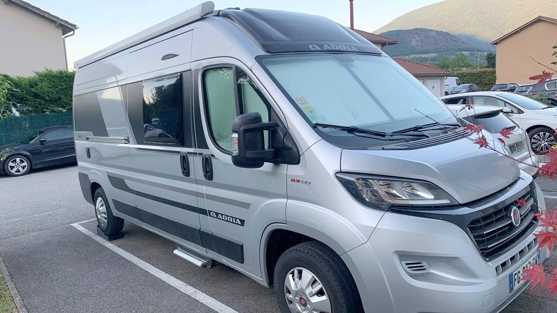 Adria Spb 600 twin supreme