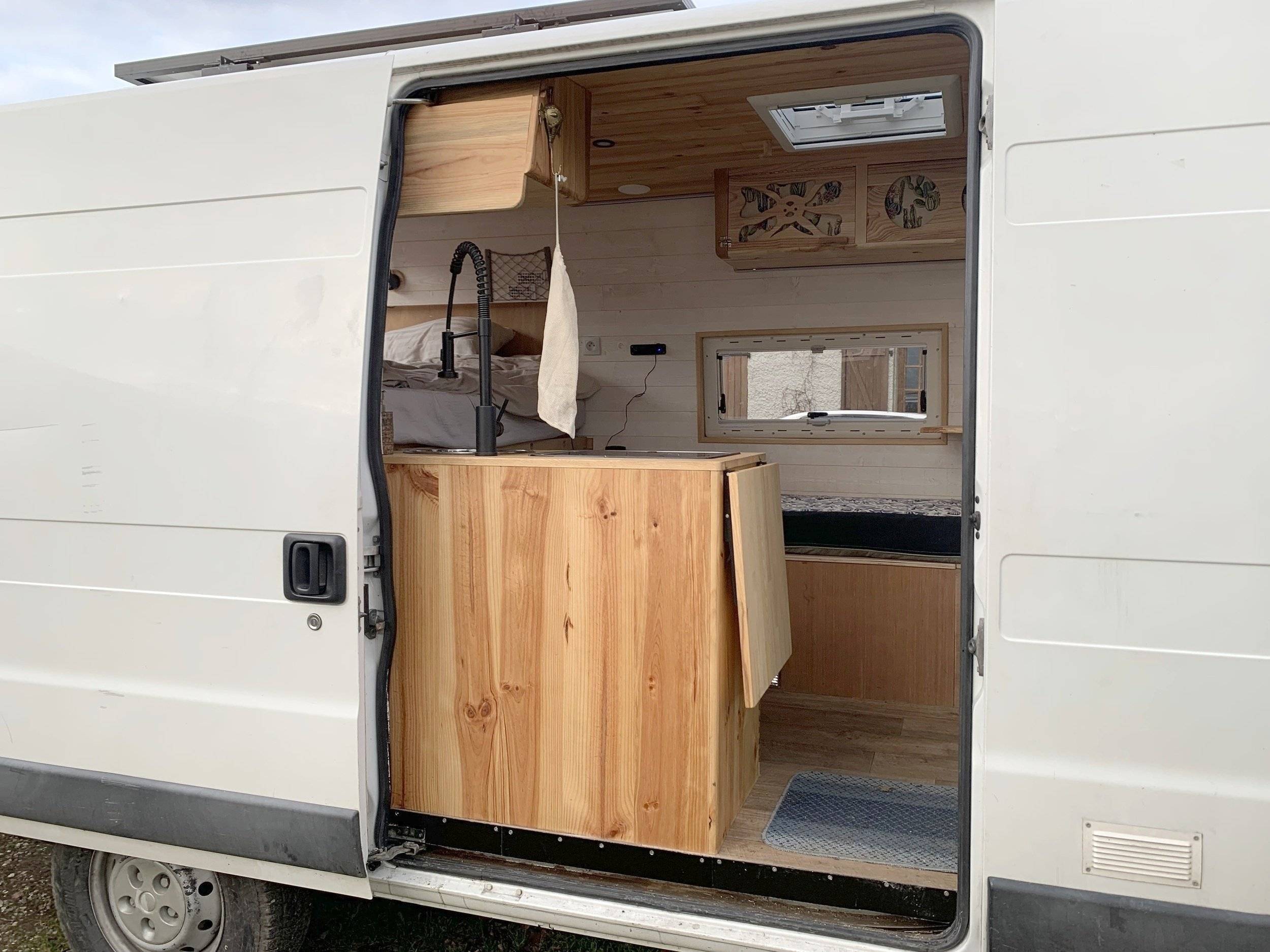 Peugeot Boxer 2,2 l hdi 130 ch