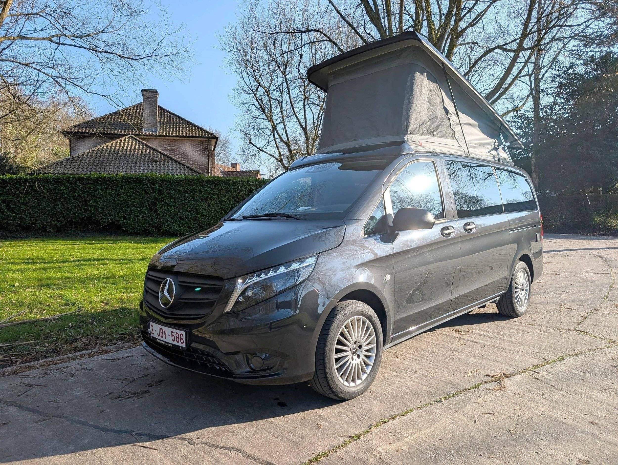 Mercedes-Benz 