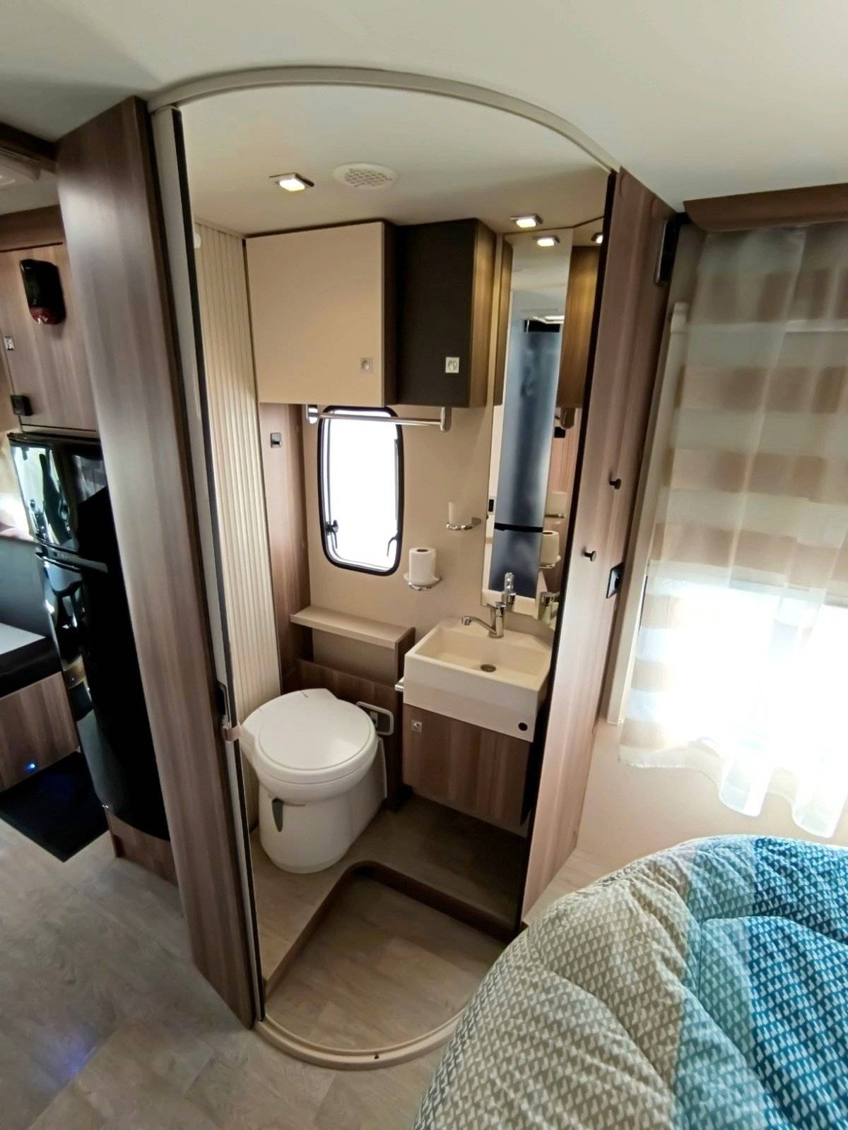 Chausson flash 718 Ford TRANSIT 155CV