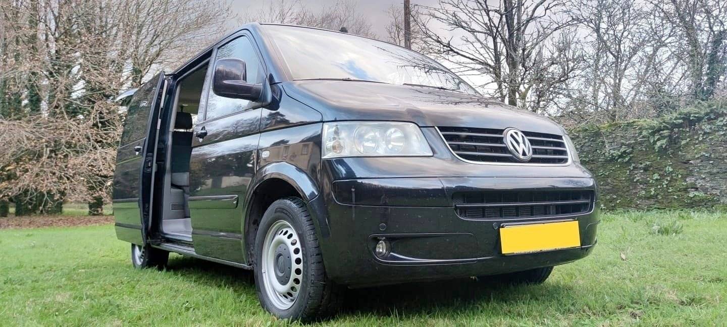 Volkswagen Volkswagen Multivan T5 Camper 2.5 TDI