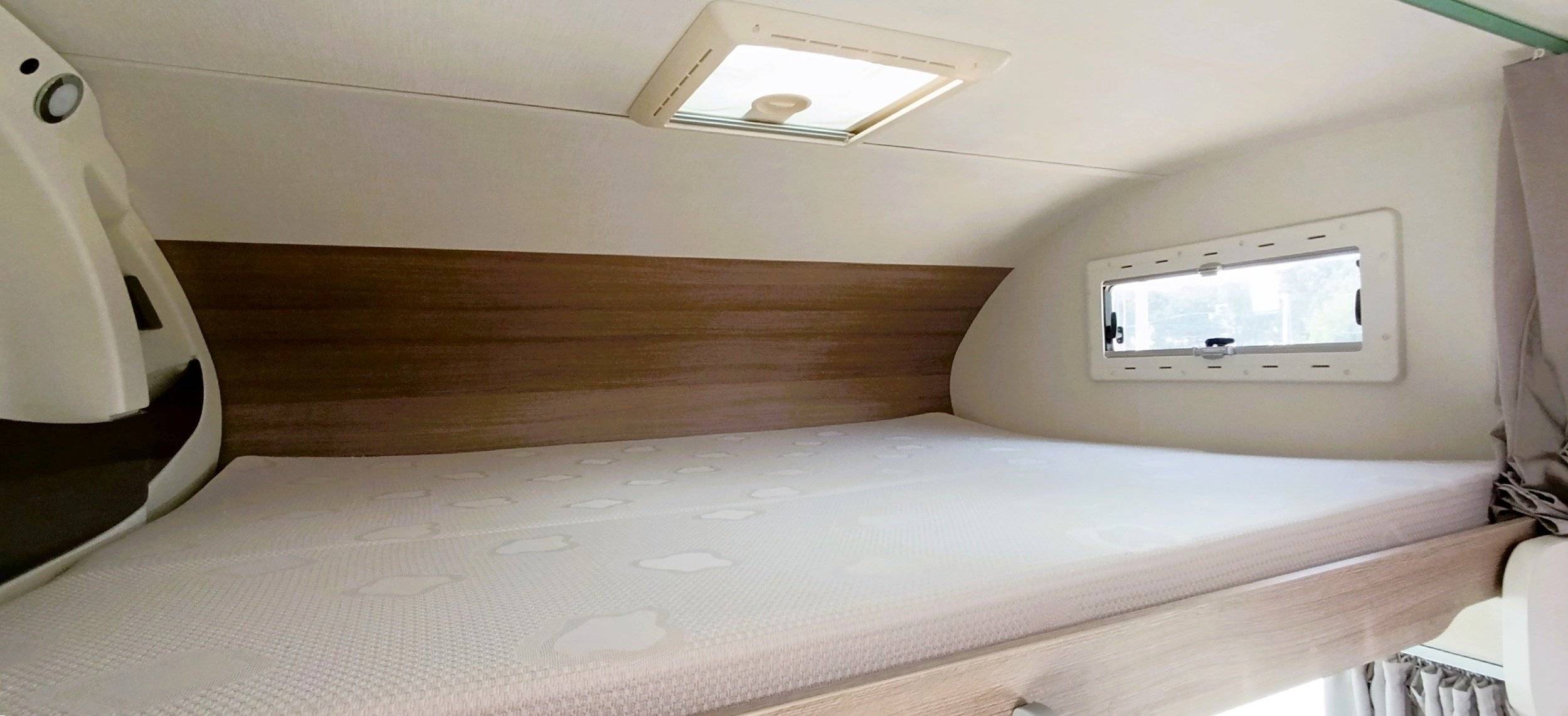 Challenger Challenger C256 VIP