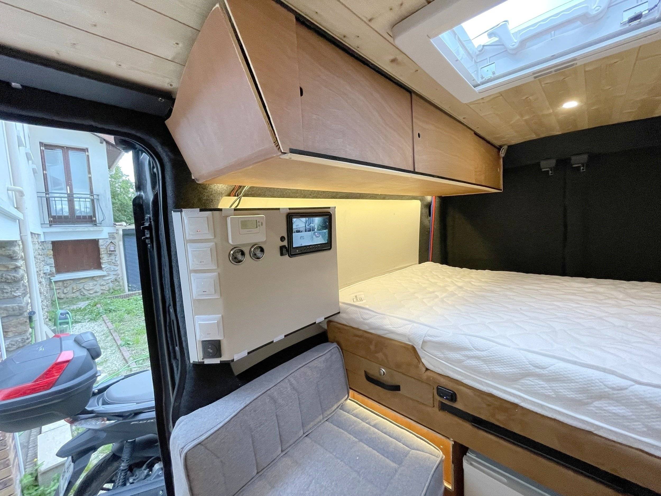 Moi-même  FORD TRANSIT