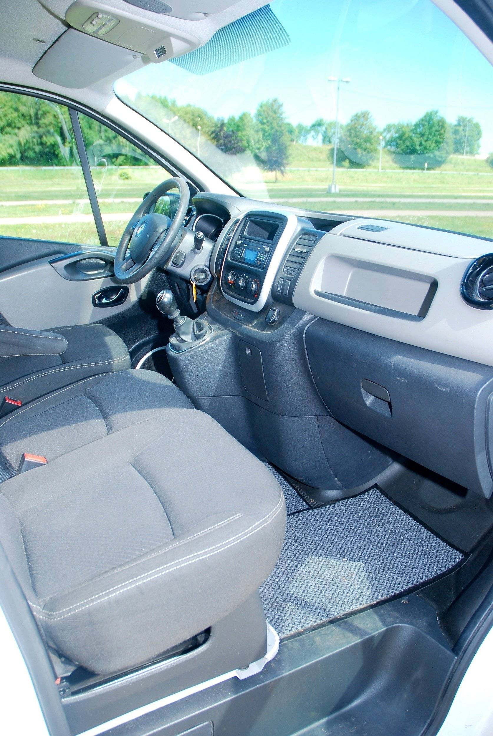 aeronid Renault Trafic