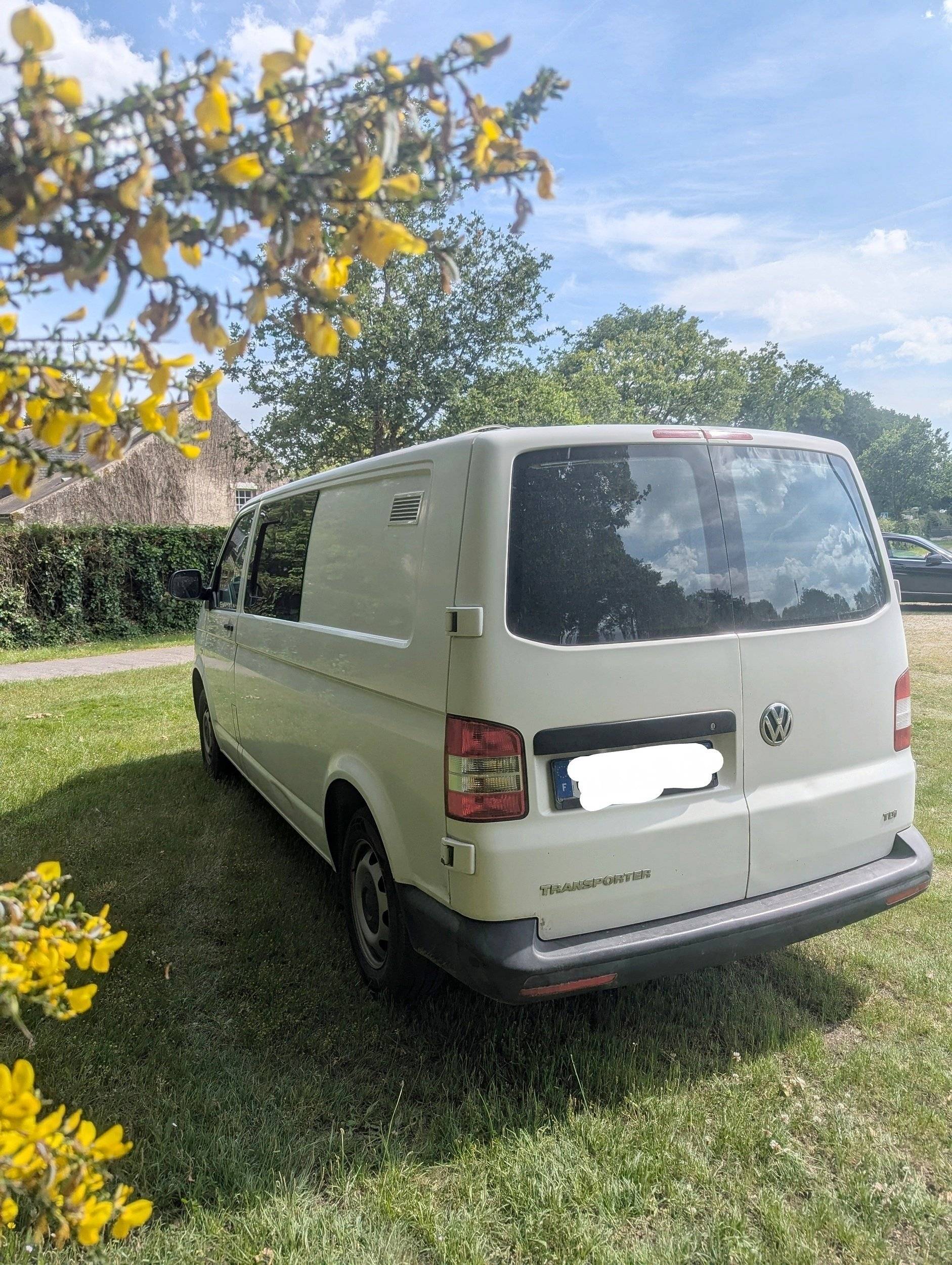Volkswagen T5 2 l 84 ch