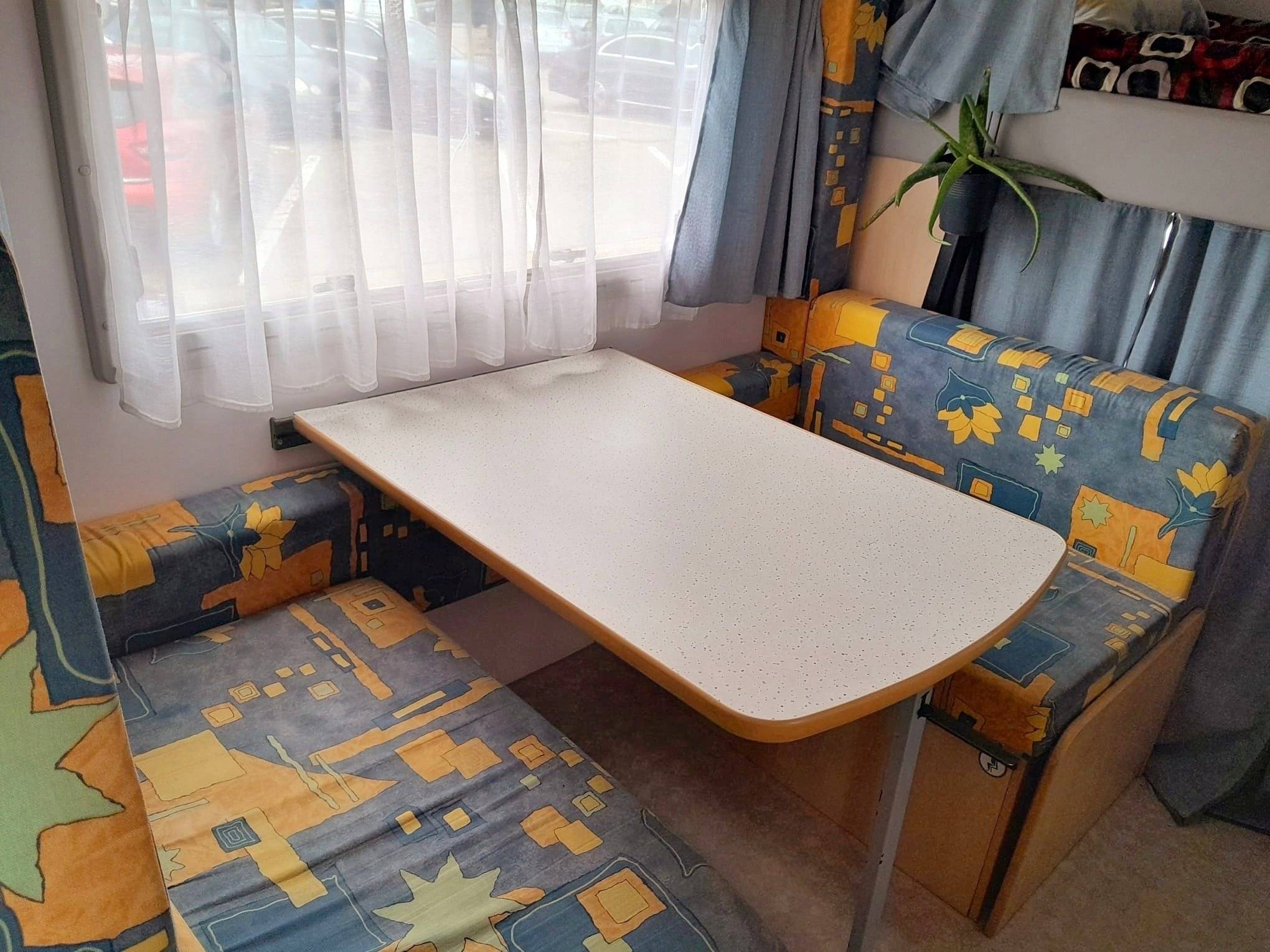 Essecke Ford - Yescapa