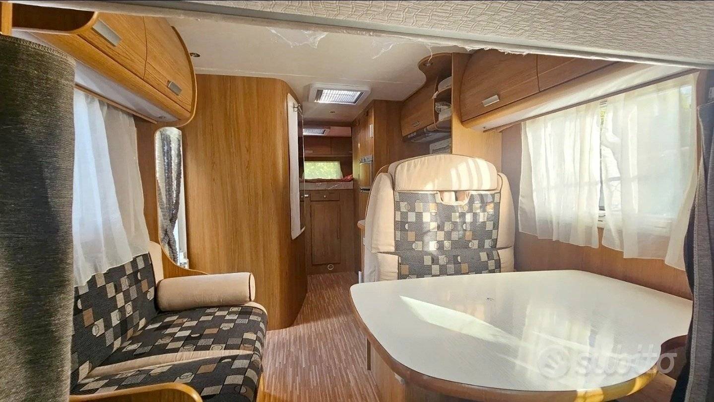 Dormidas Ford Transit - Yescapa