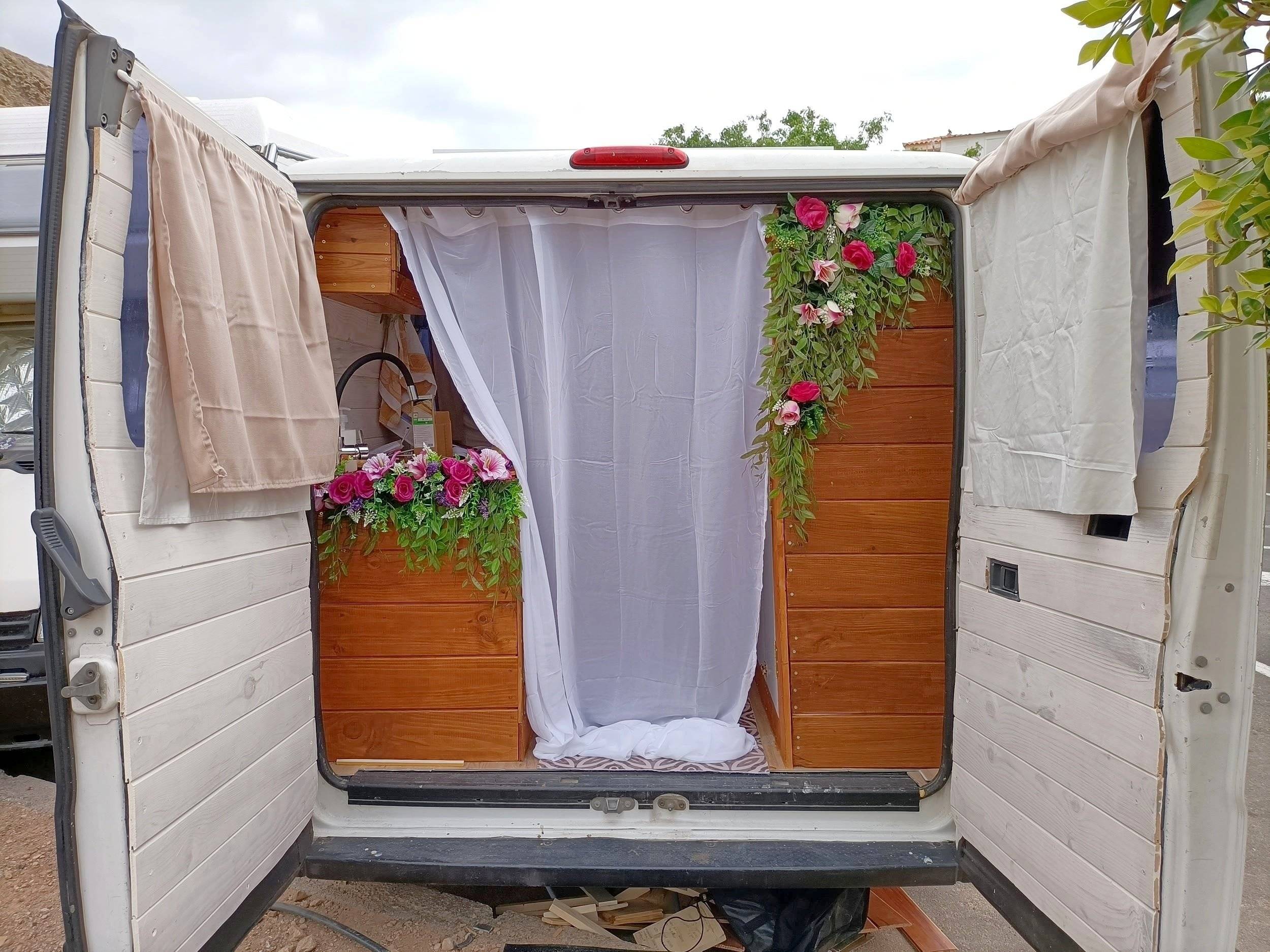 Car Caravane CARAVAN  