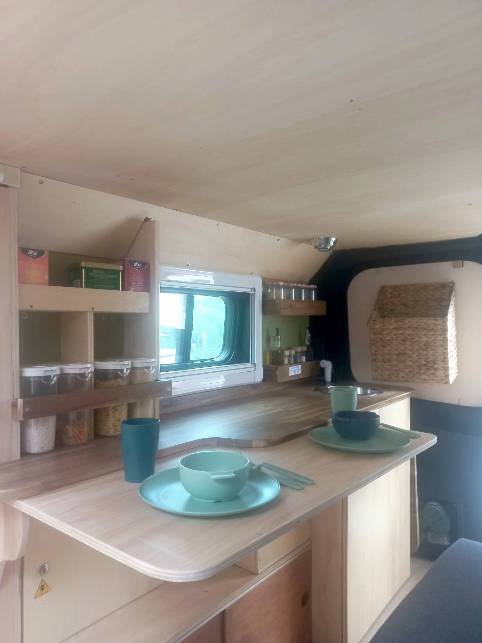 Coin repas Renault Renault Trafic - Yescapa