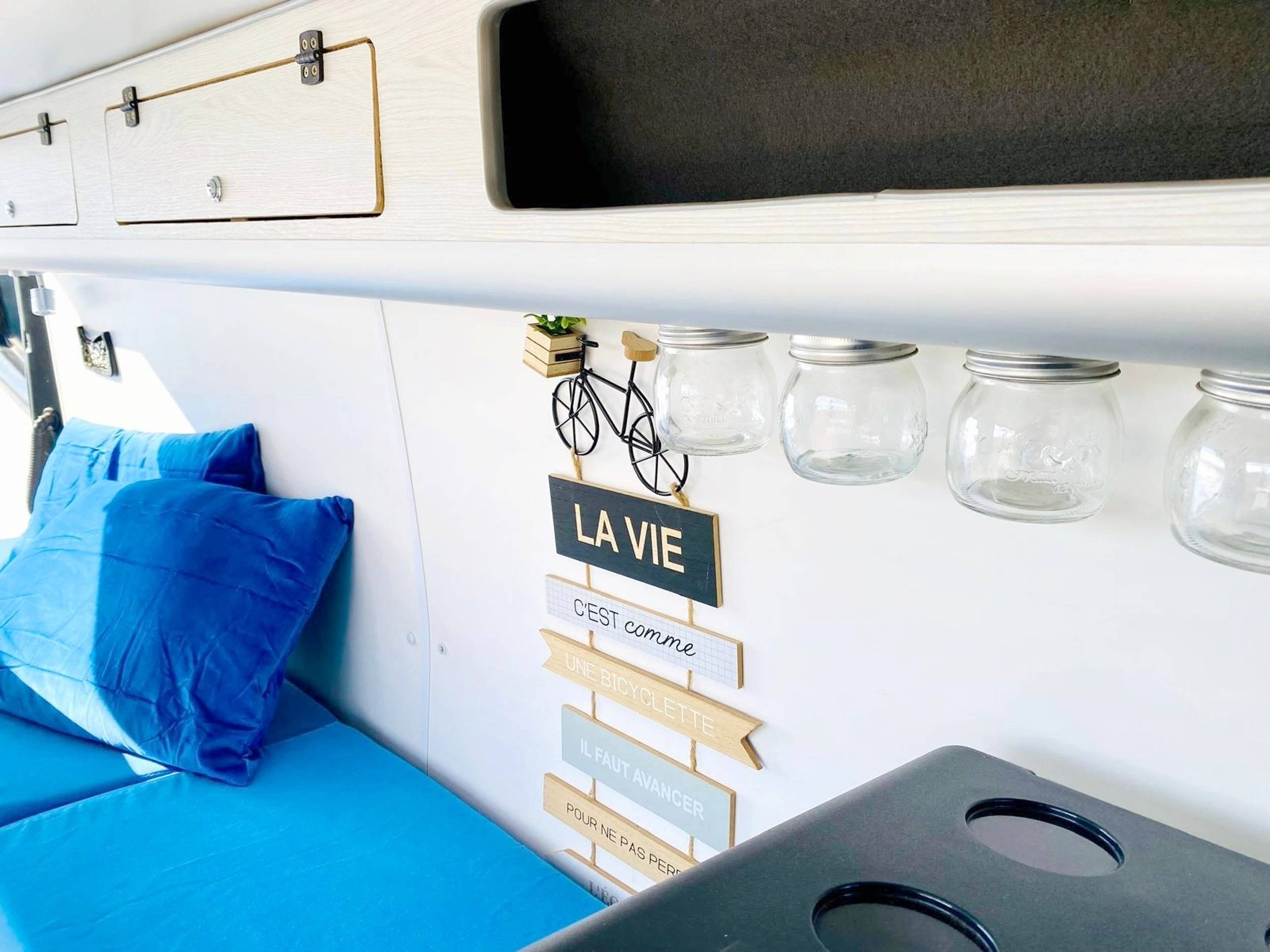 Volkswagen Transporter T4 2.4D