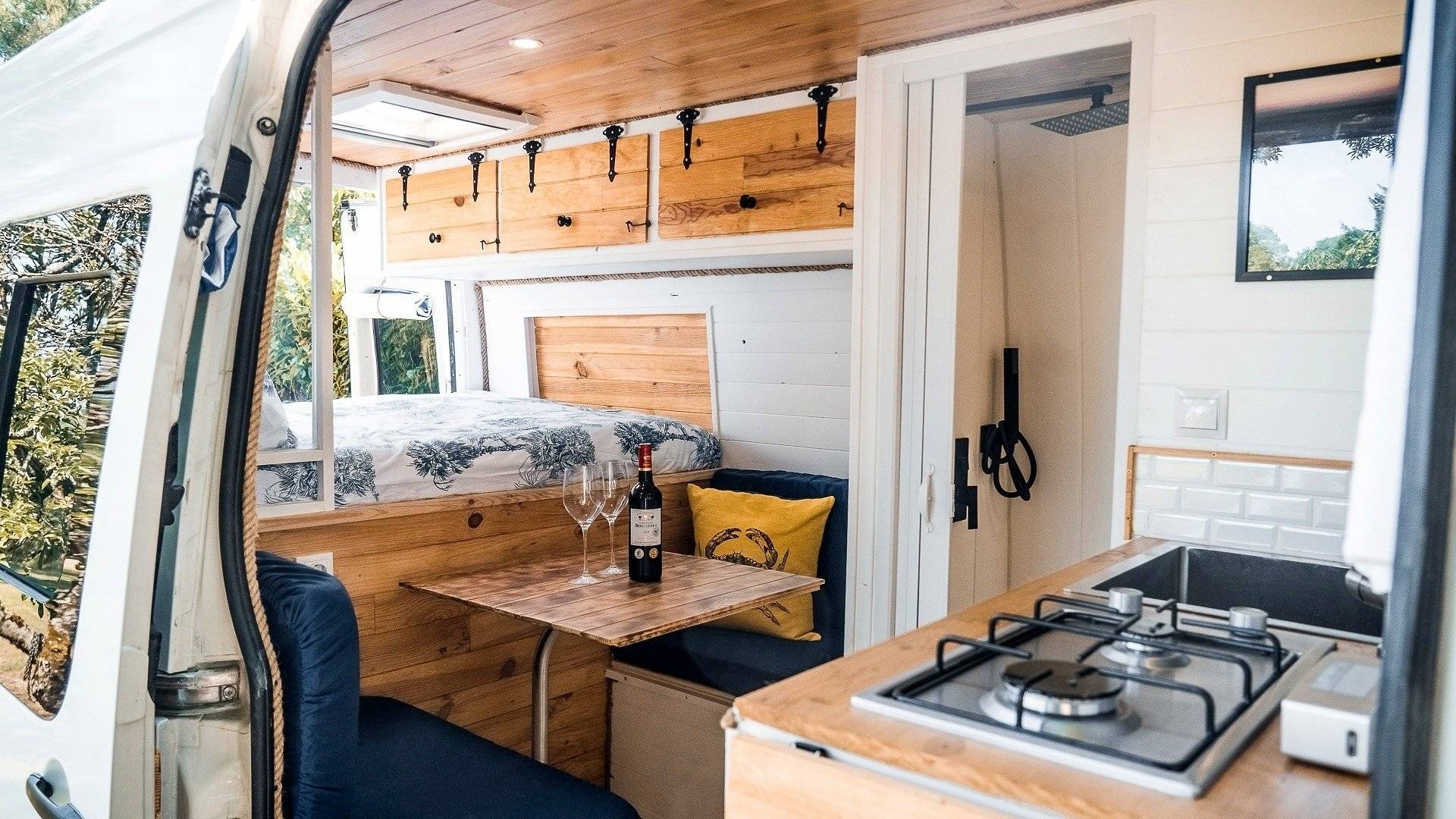 Coin repas Volkswagen Crafter 2.0 TDI - Yescapa