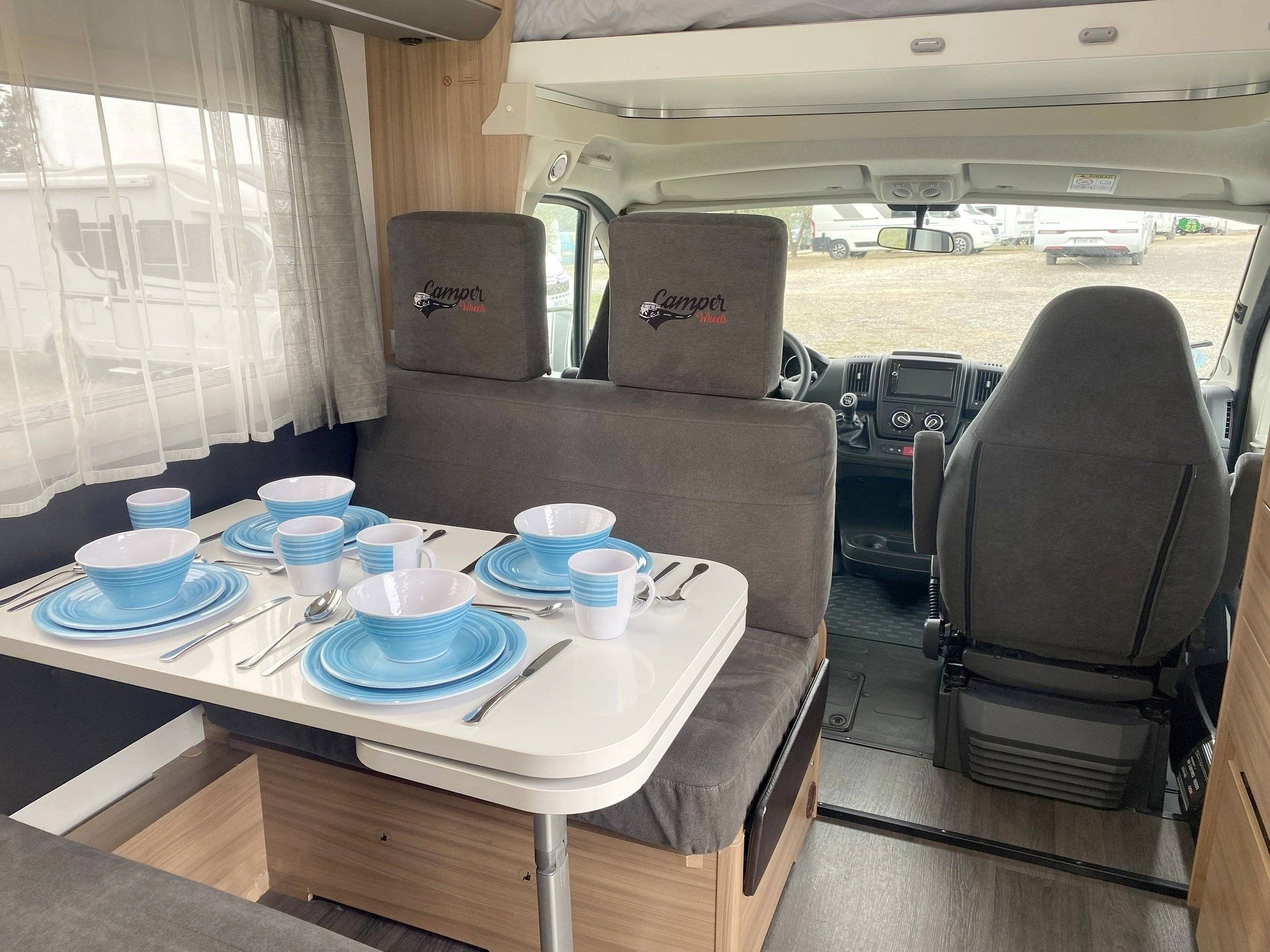 Adria Coral XL Axess 600DP