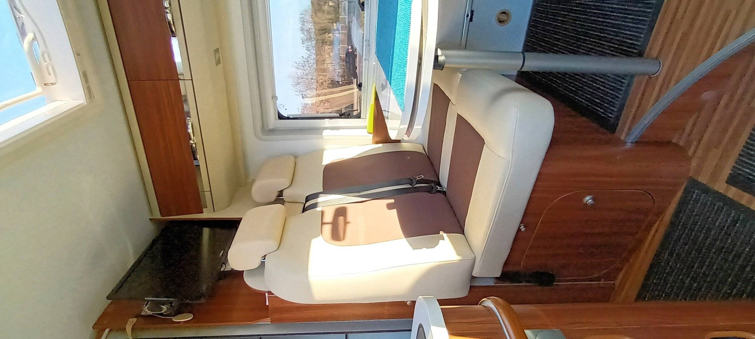 Área de jantar Fiat 2,3 l 130 ch - Yescapa