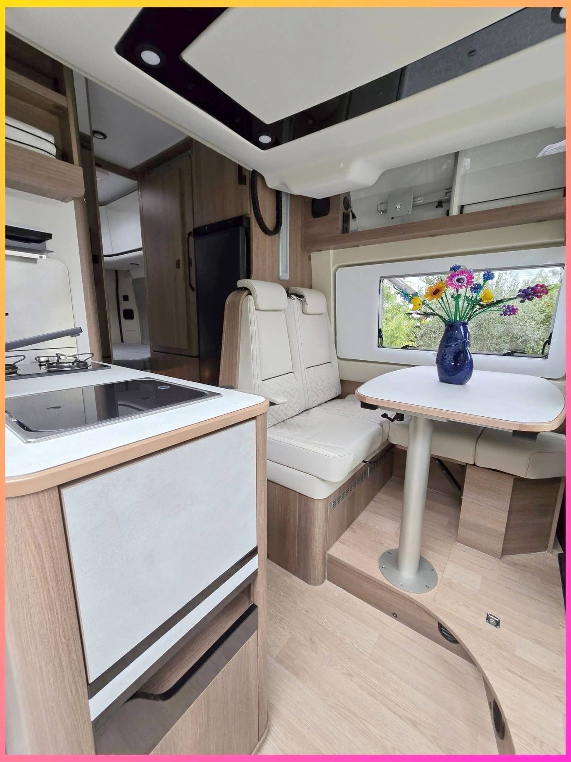 Dinette Fiat Fiat ducato - Yescapa