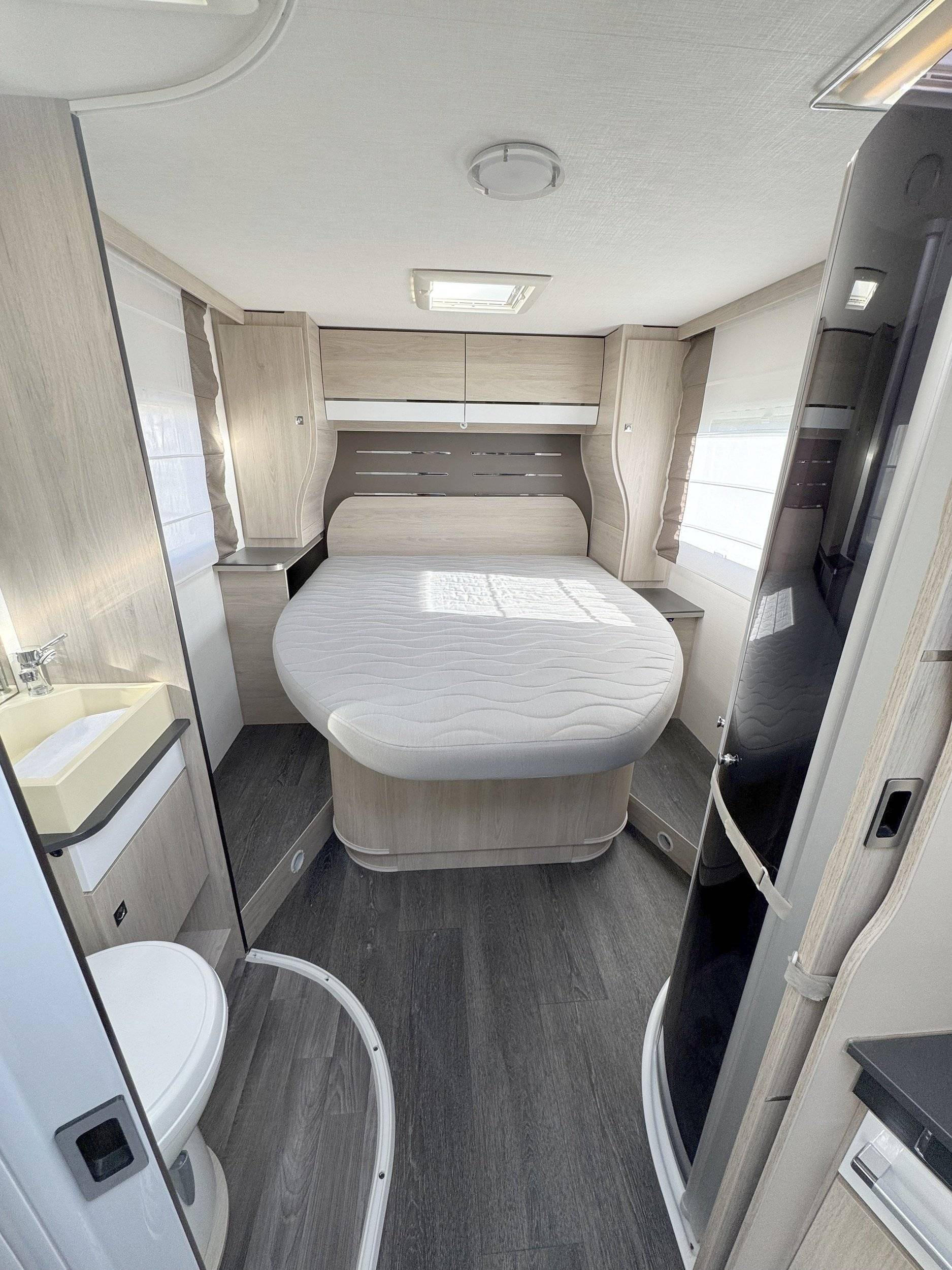 Plazas en cama Fiat Ducato 2.3L 130CV - Yescapa