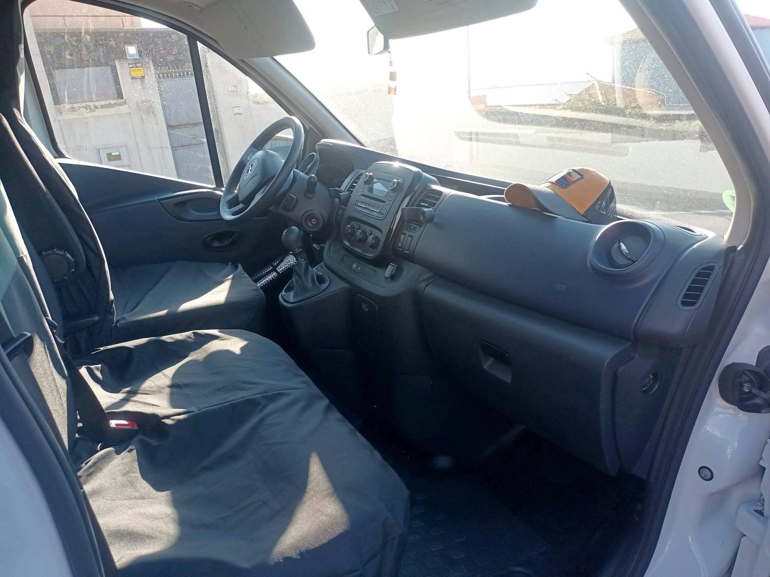 Opel Vivaro H1L2 1,6 l 120 ch