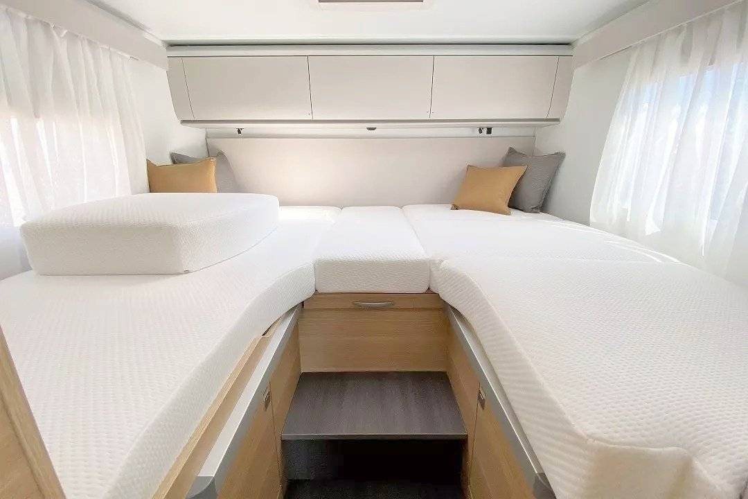 Adria ADRIA CORAL XL 660 SL