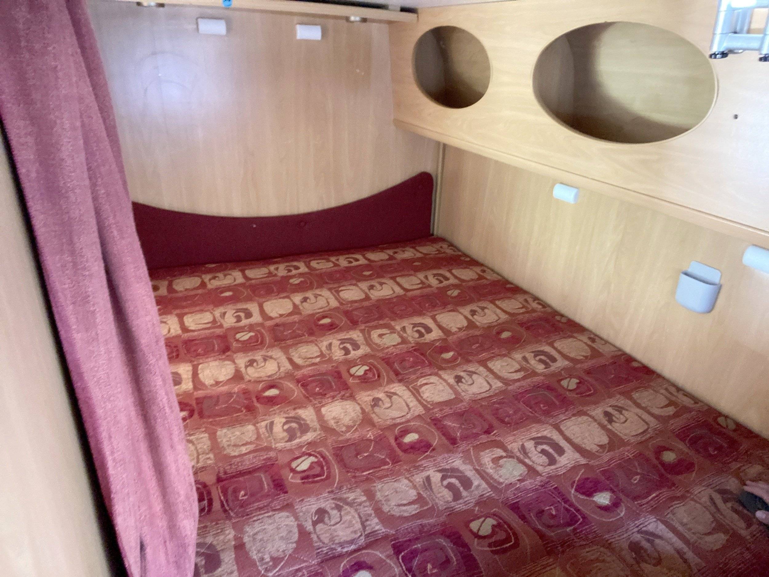 Challenger Transit 2,4 l TDCi 140 ch.