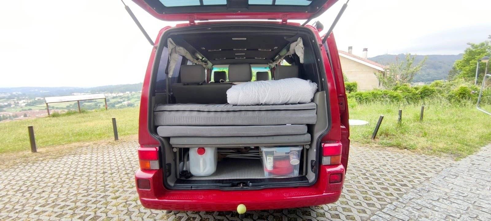 Volkswagen Multivan 2.5 TDI TRENDLINE 102CV