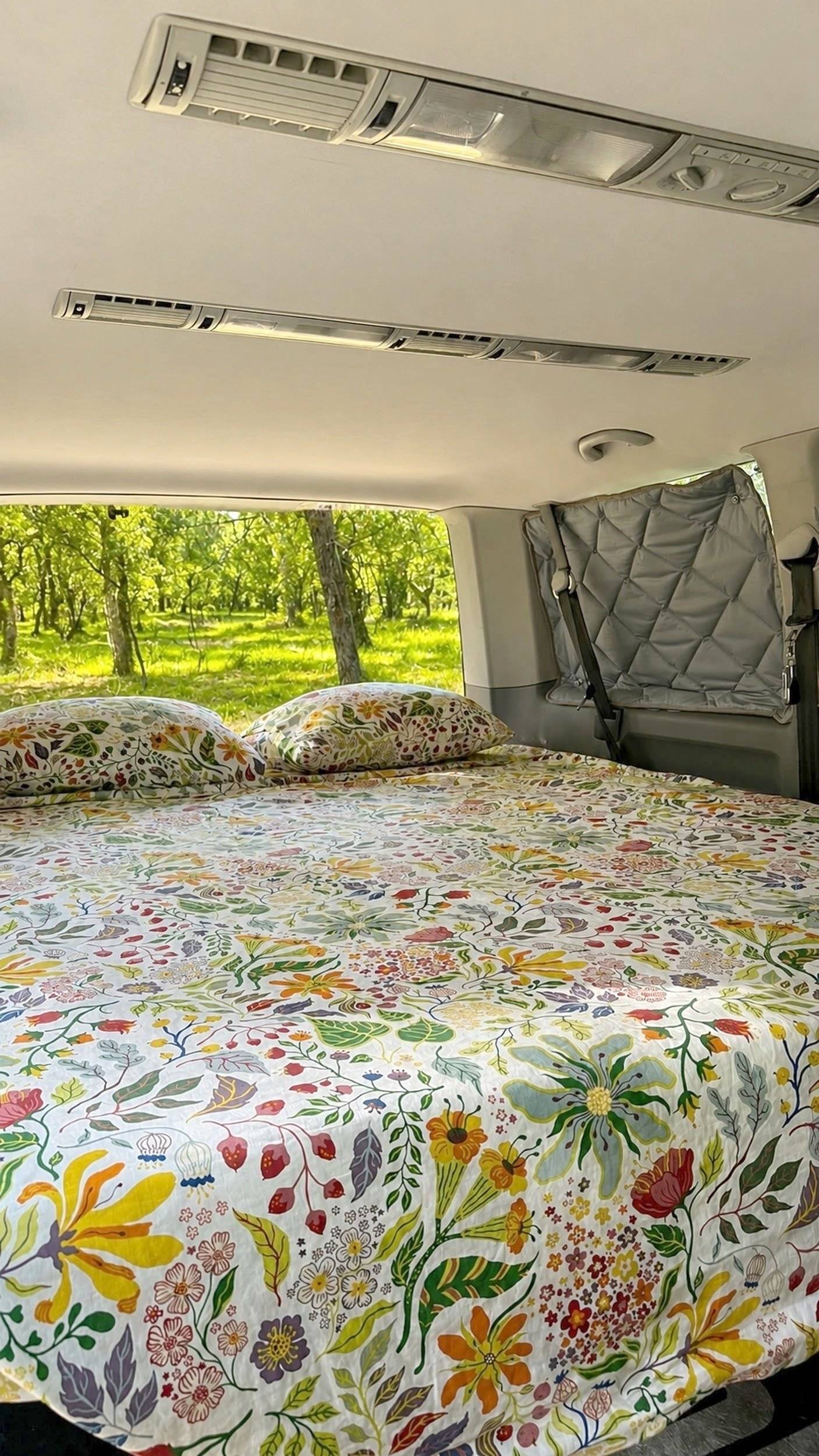 Berth Volkswagen - Yescapa