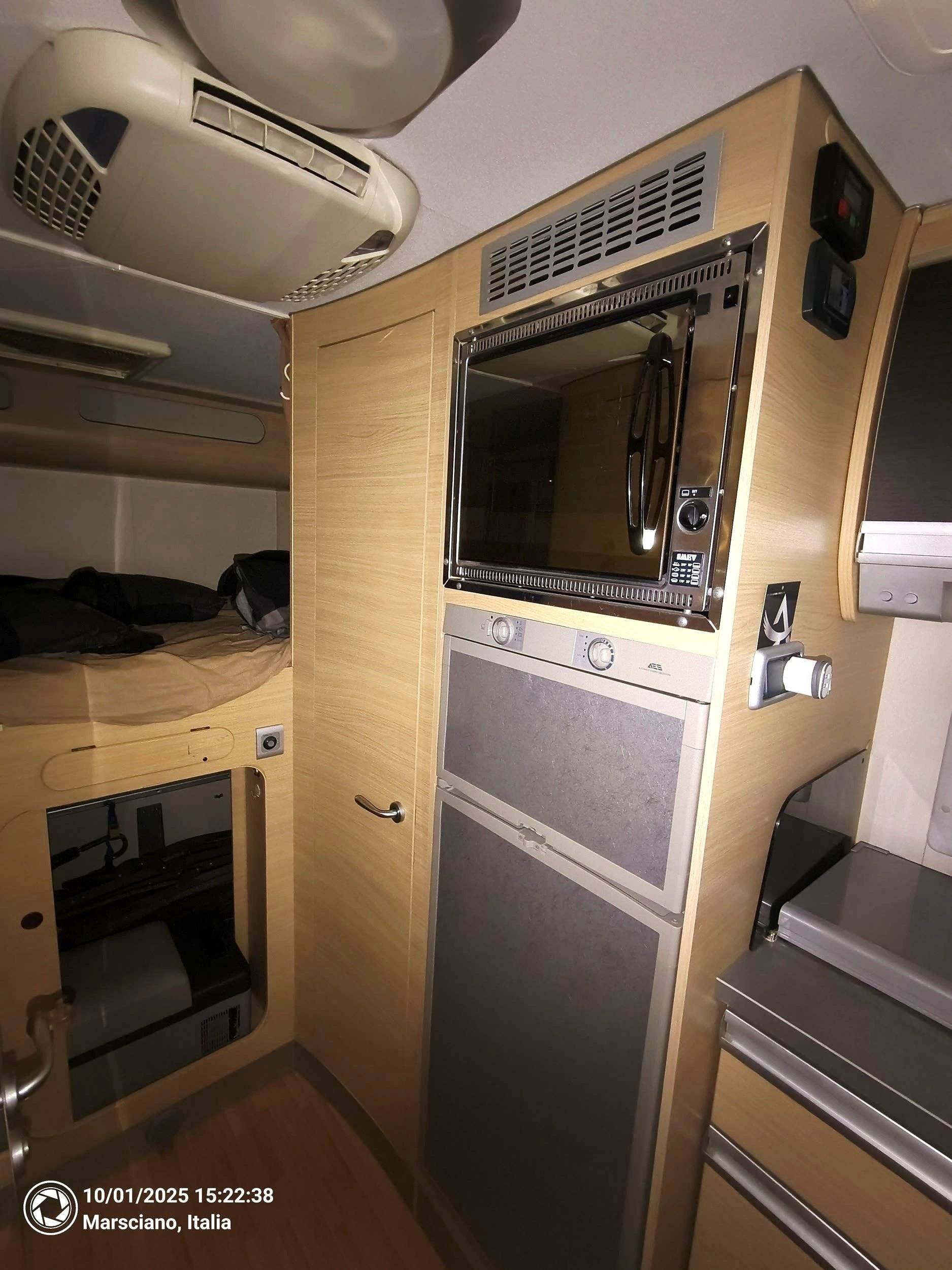 llits Fiat Fiat Ducato 3.0 160 CV - Yescapa