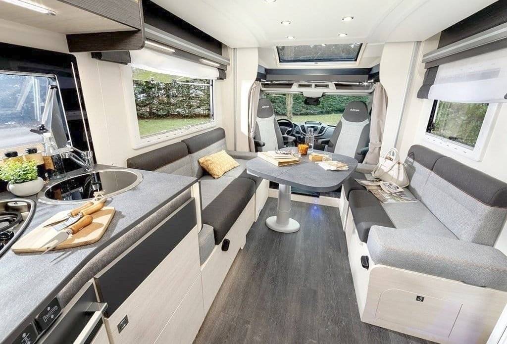 Challenger Quartz 380