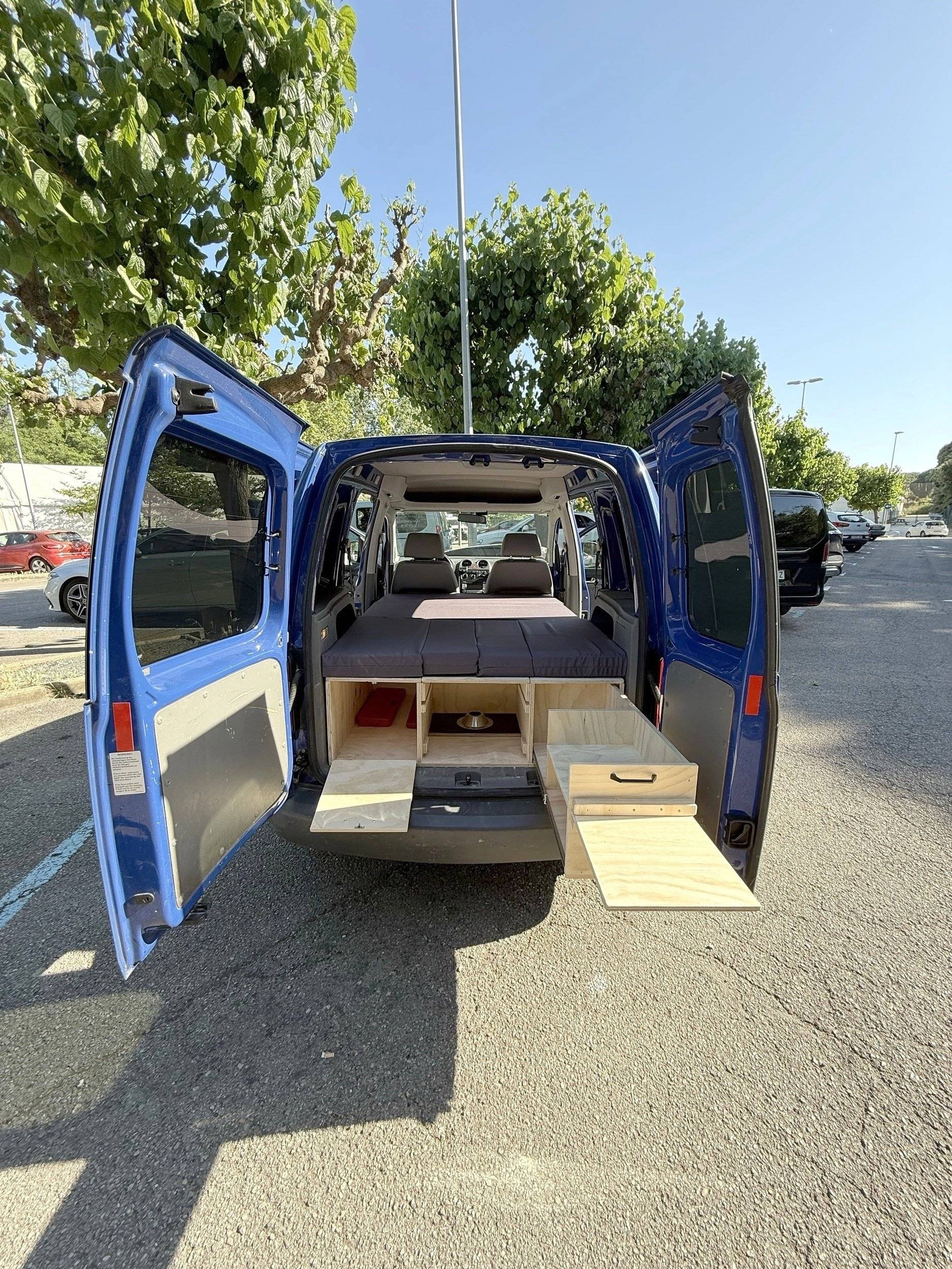 Volkswagen Caddy 1,6 l 75 ch