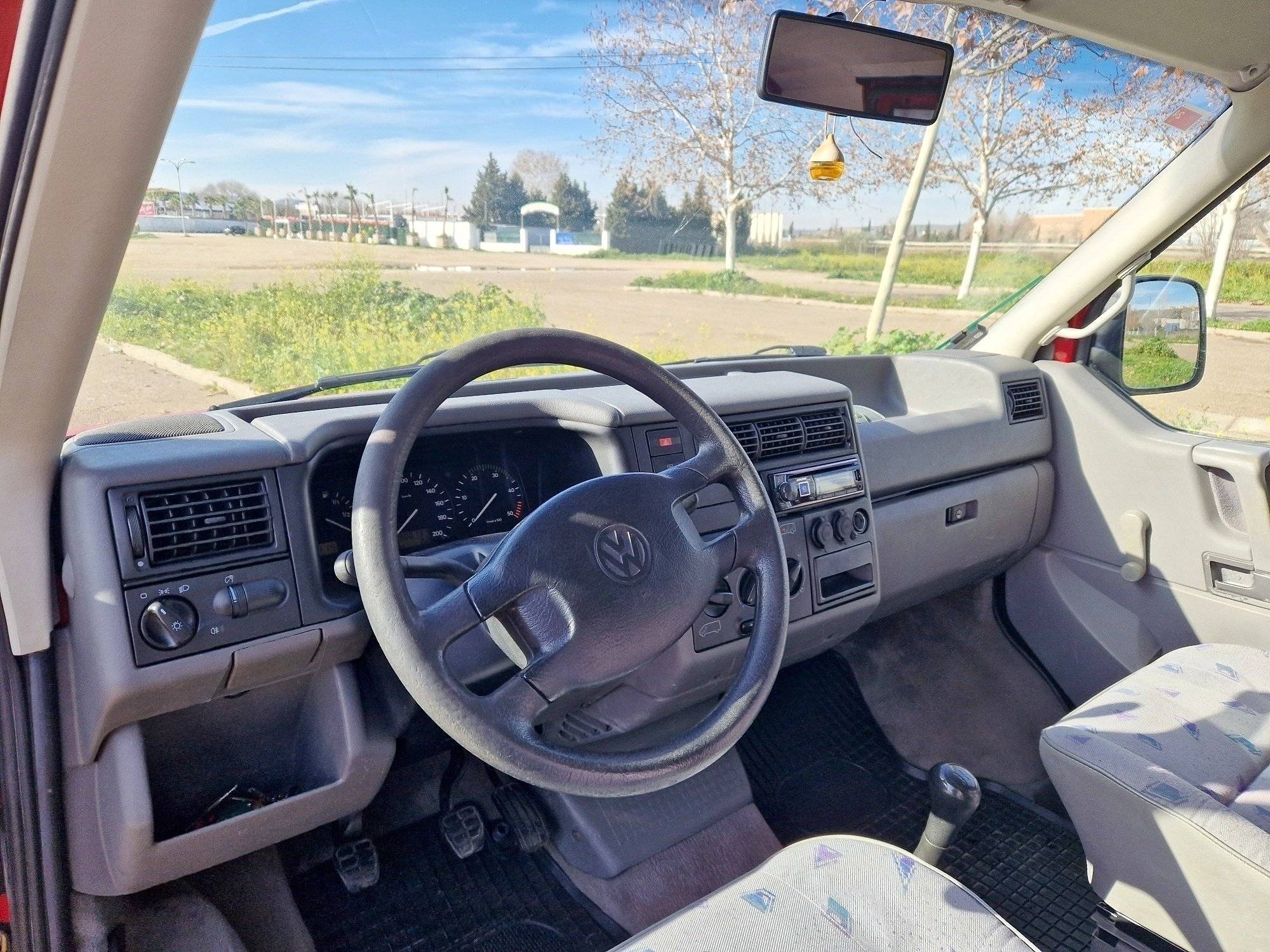 Volkswagen Volkswagen T4 Caravelle