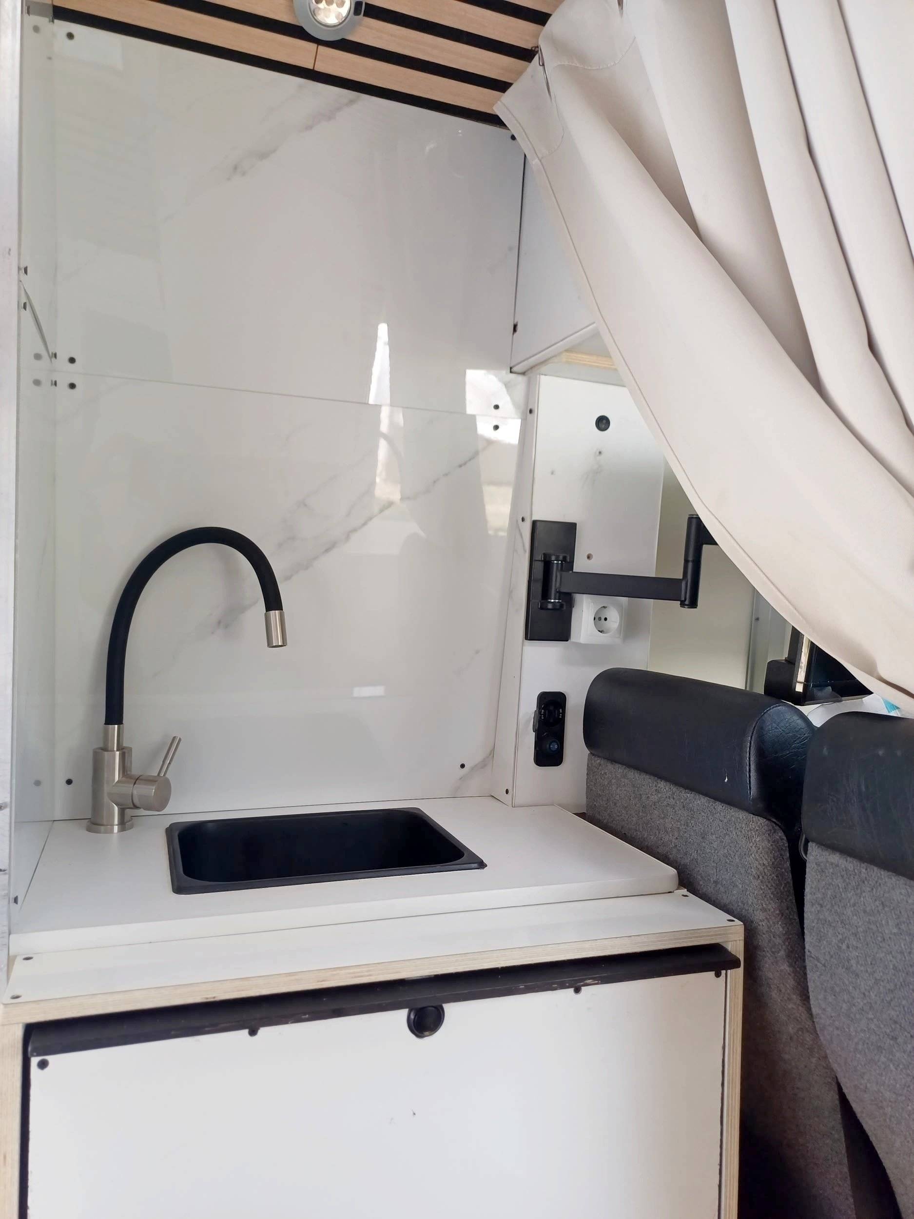 Fiat Ducato 3,0 l 177 ch/Al-Ko