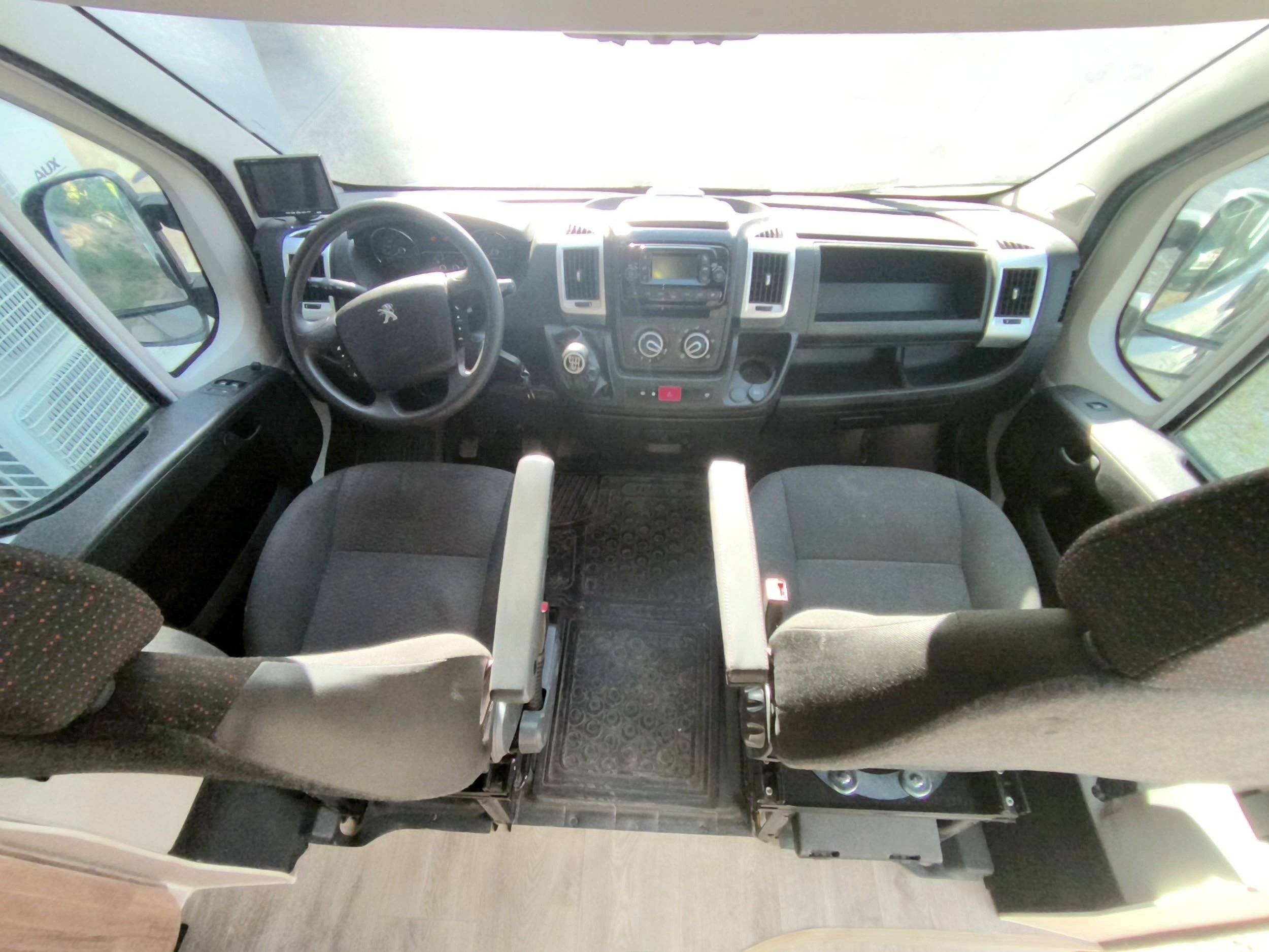 Peugeot Boxer 2.2 Blue HDI 140ch