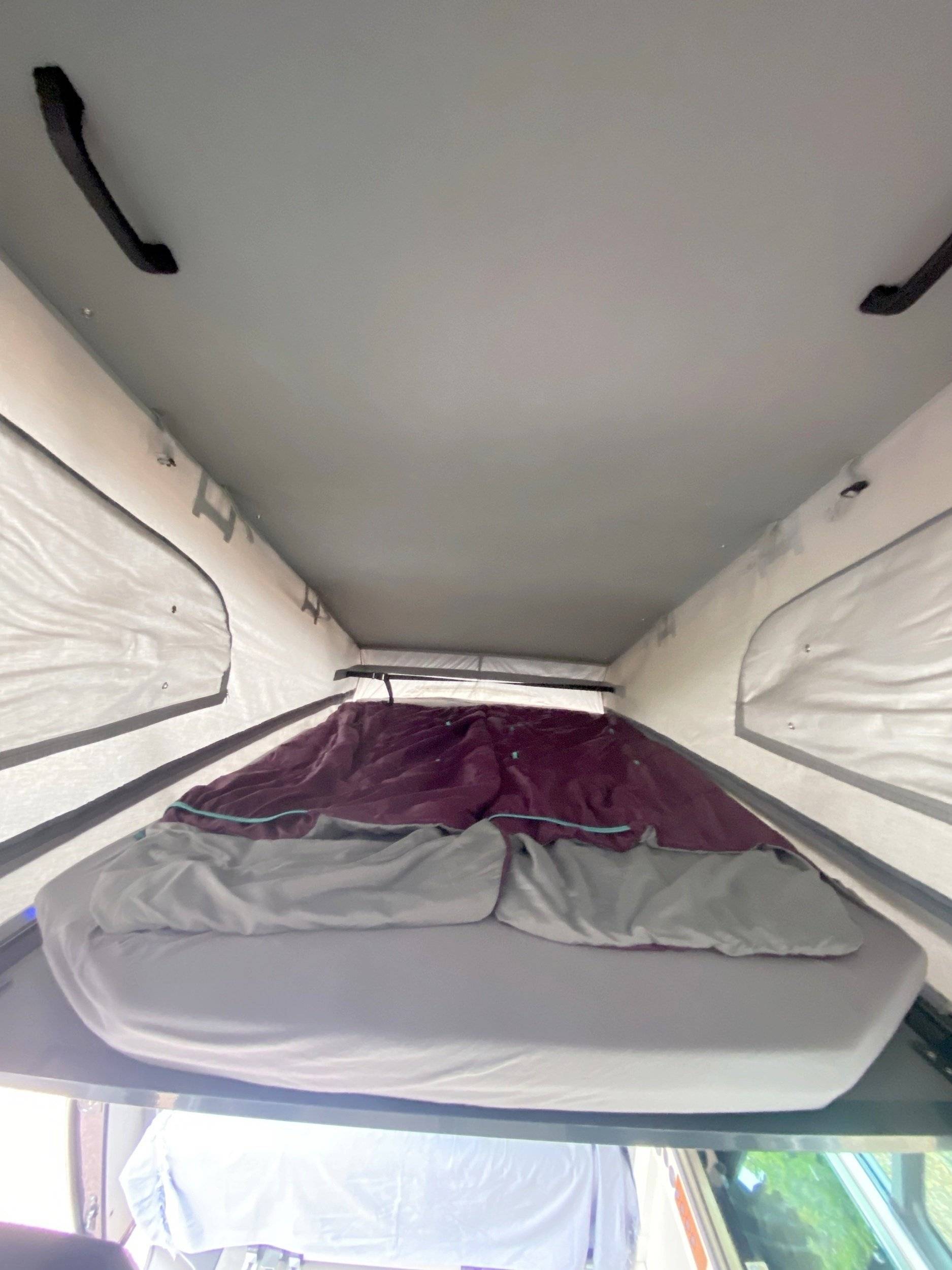 Berth Volkswagen - Yescapa
