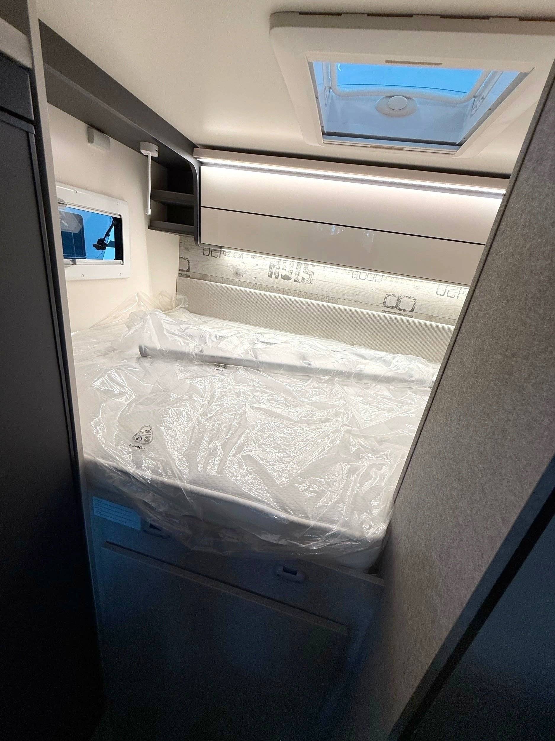 Mclouis Mclouis MC4 331