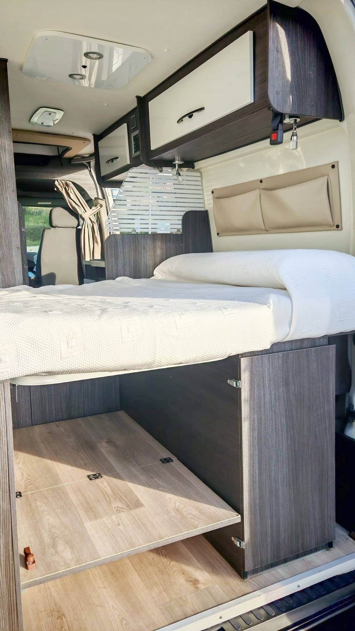 Couchages Renault Renault master - Yescapa