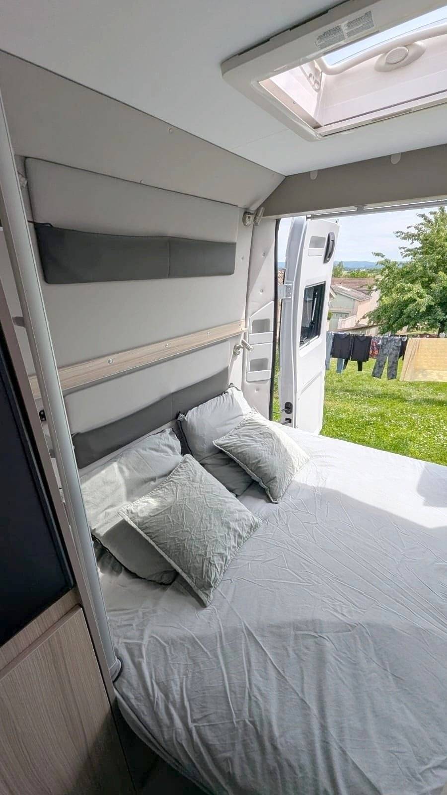 Adria Twin 600 SPB Family