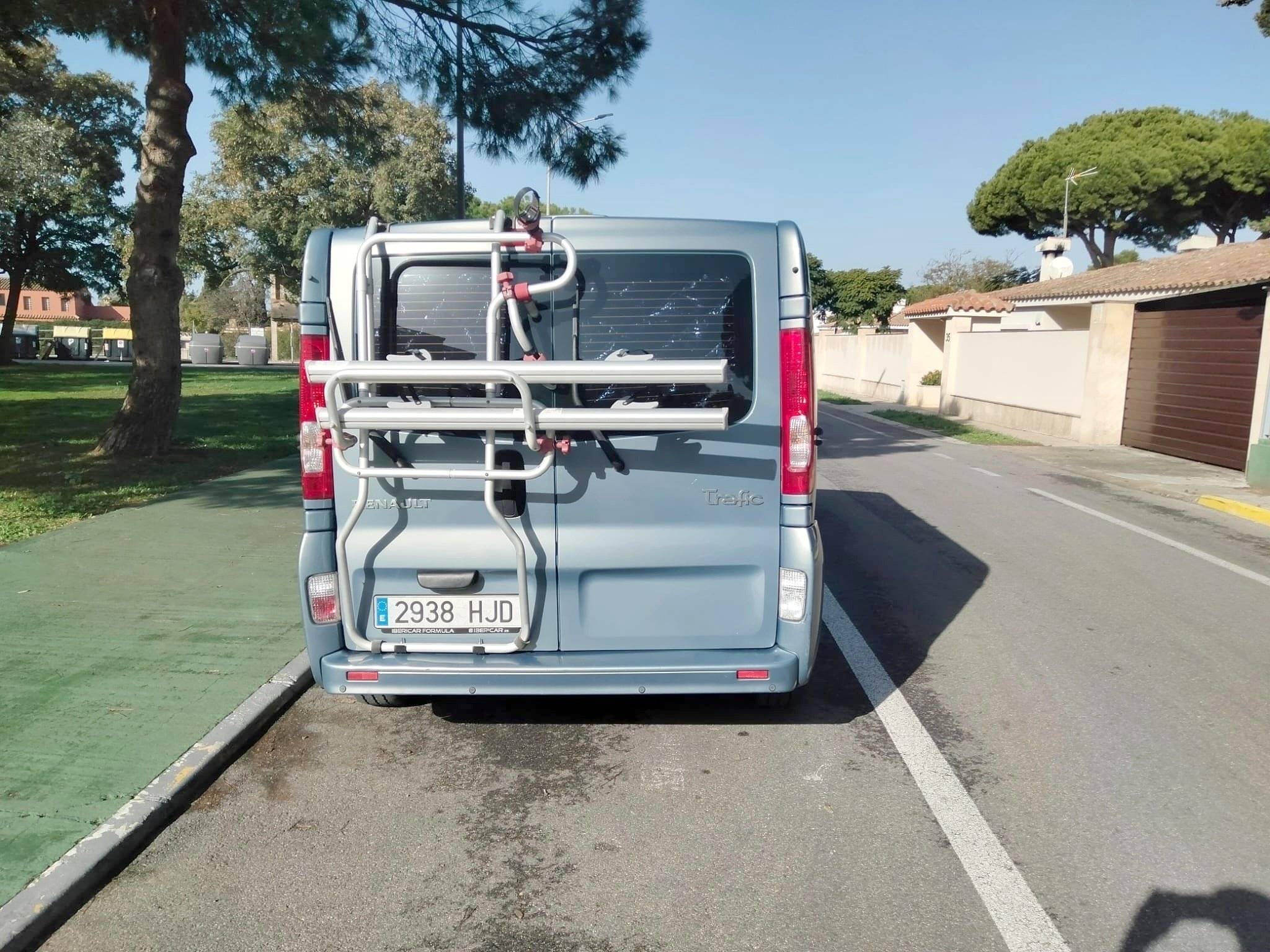 Renault Trafic L2H1 2 l 120 ch