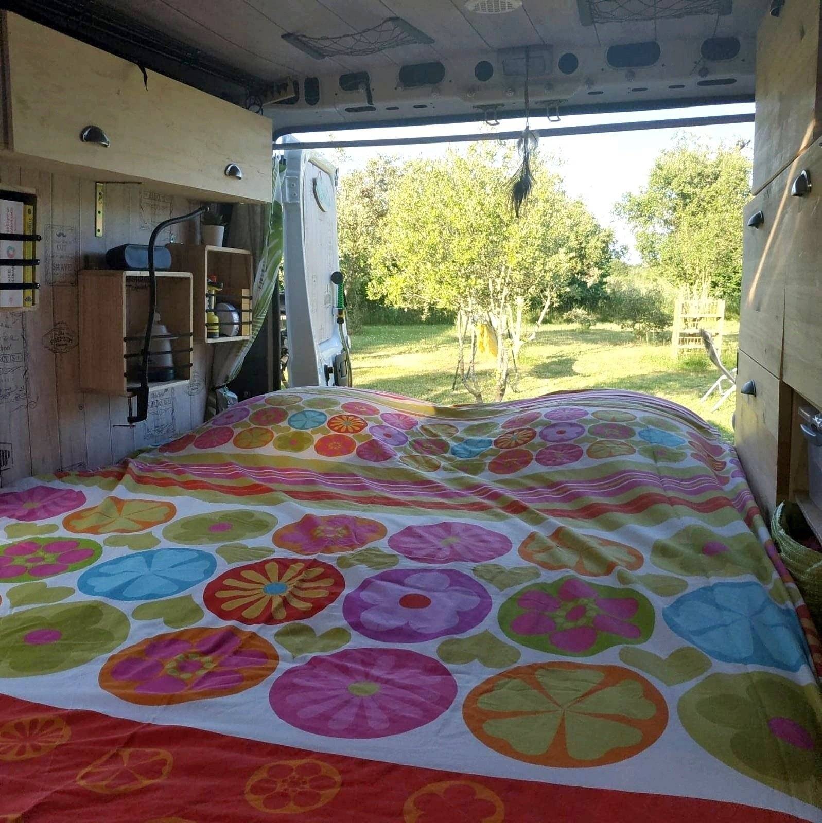 French Camper jumper