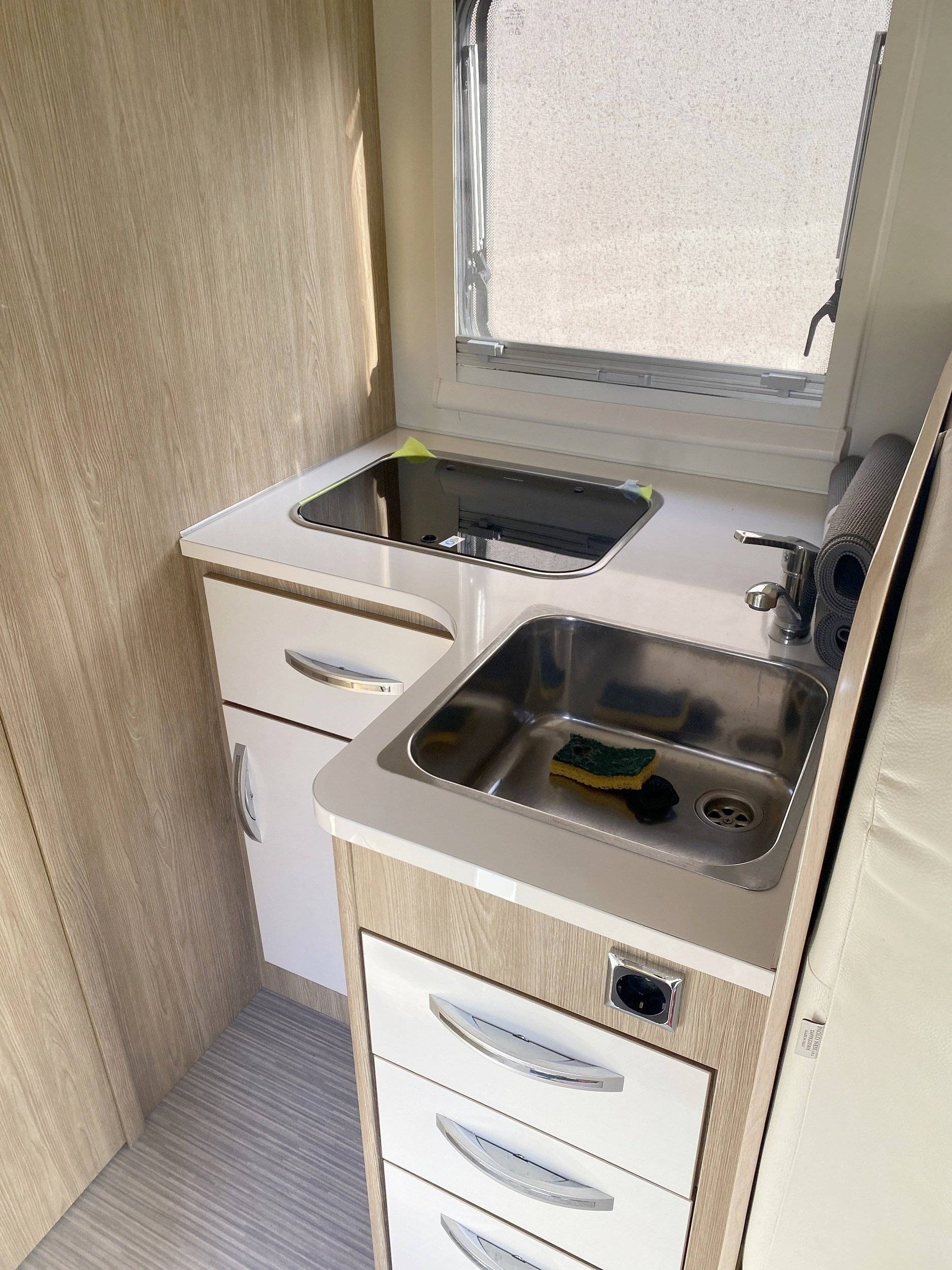 Bavaria 2,3 l 130 ch.