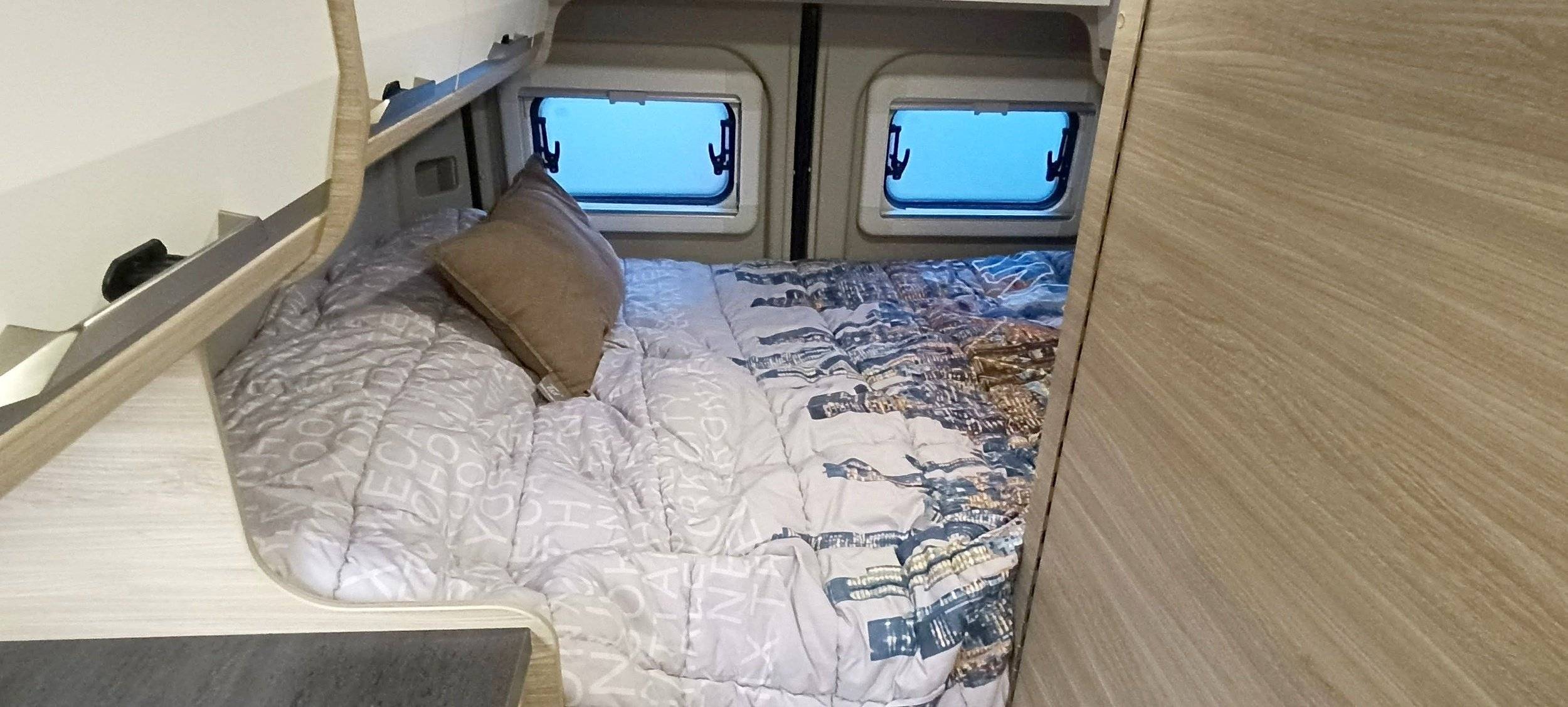 Berth Fiat Ducato 2,3 l Multijet 120 ch. - Yescapa