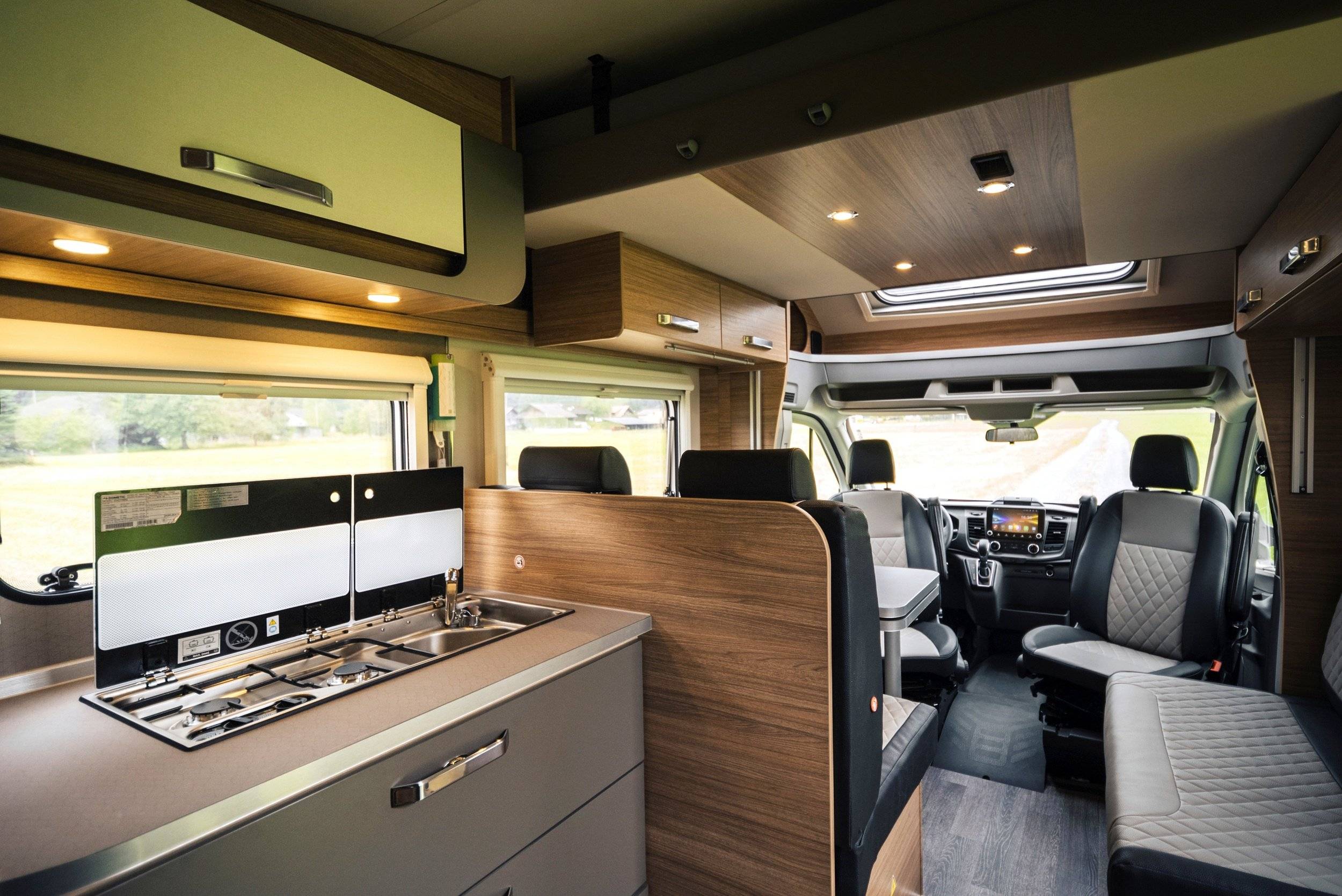 Altro Eu Comfort Standard 5 Auto Select Eu Comfort Standard 5 Auto Select - Yescapa