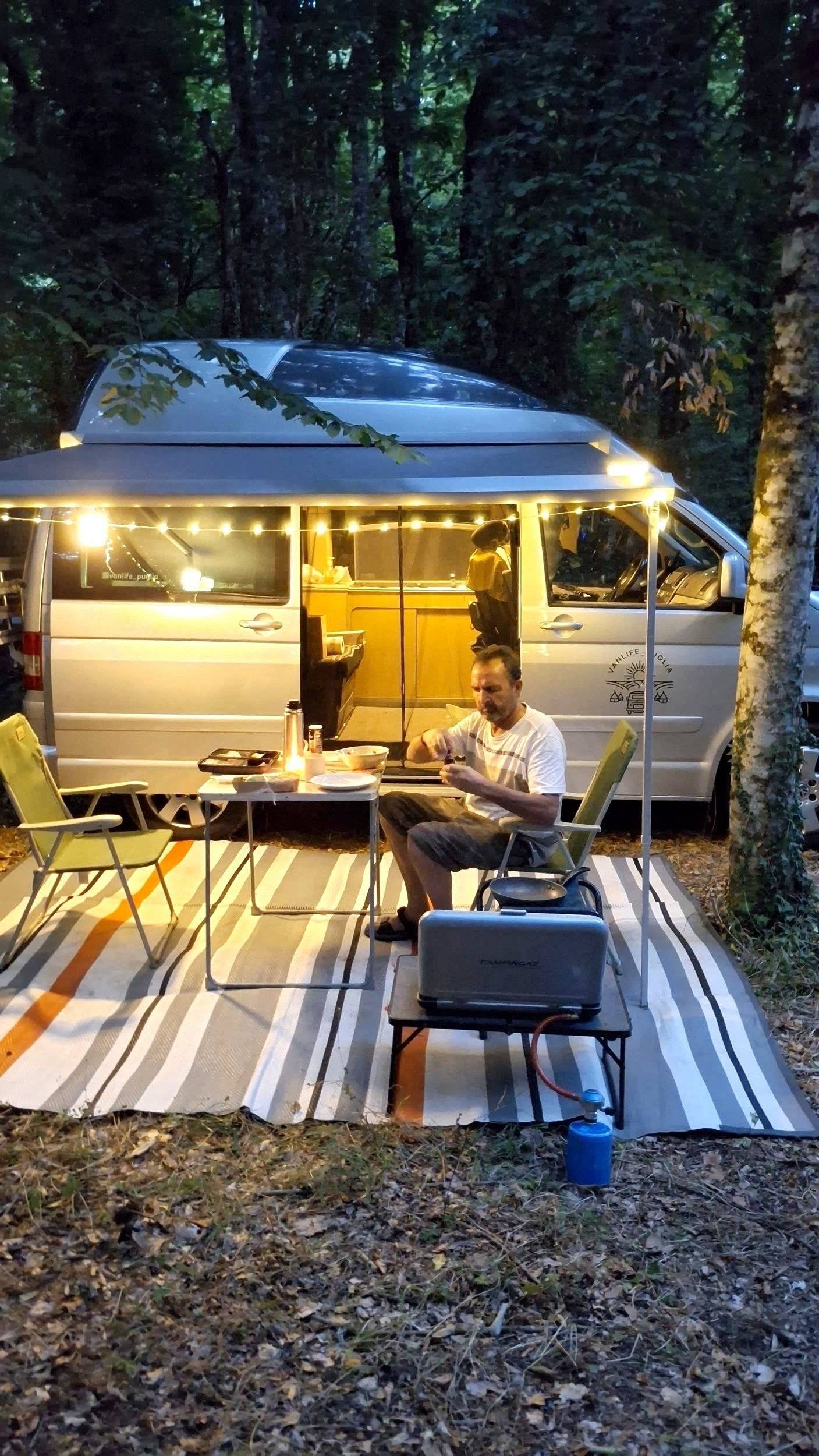 Essecke Volkswagen T5 2,5l 174 ch - Yescapa